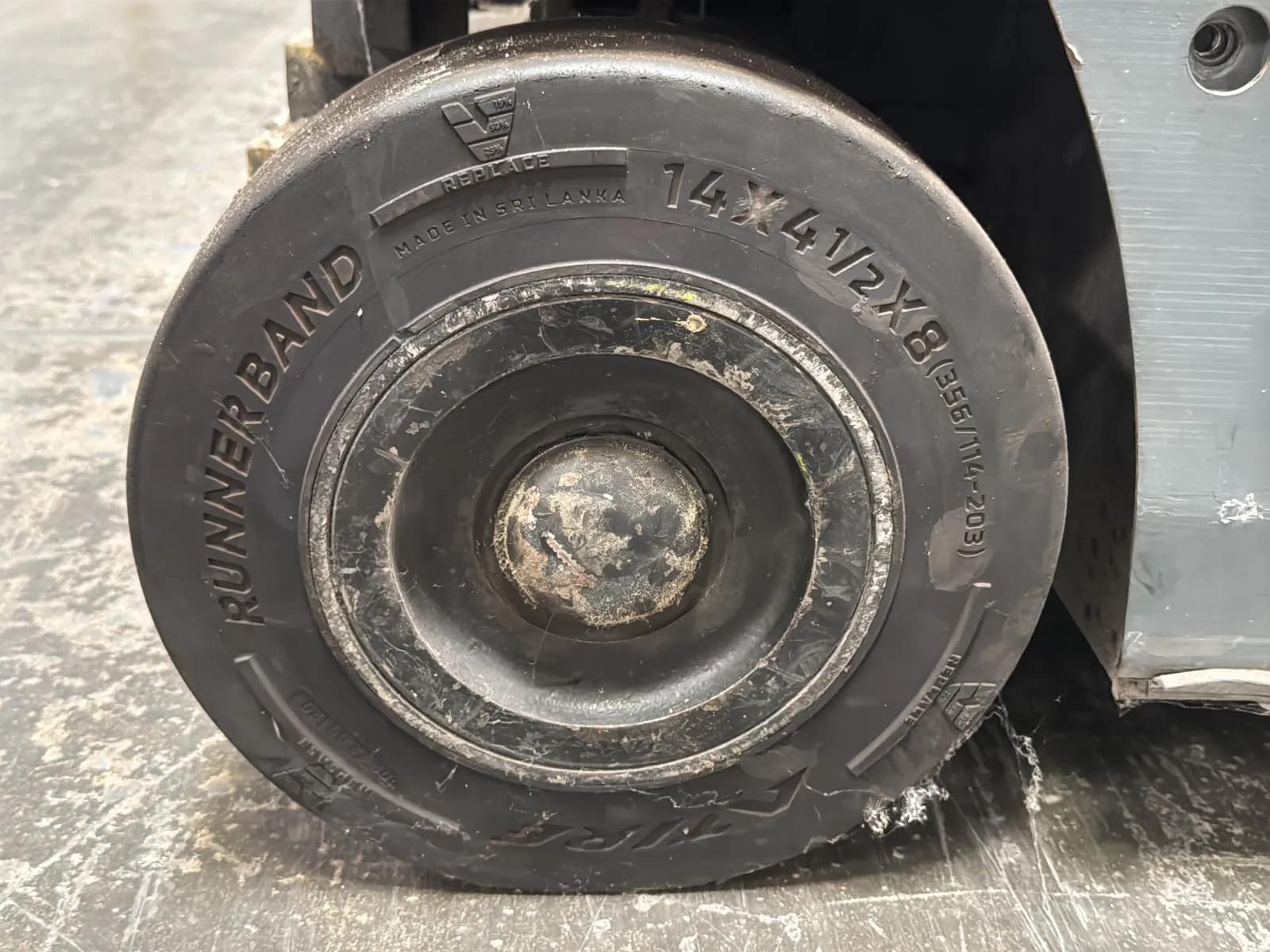 Toyota Electric Forklift For Parts, photo 17 of 20