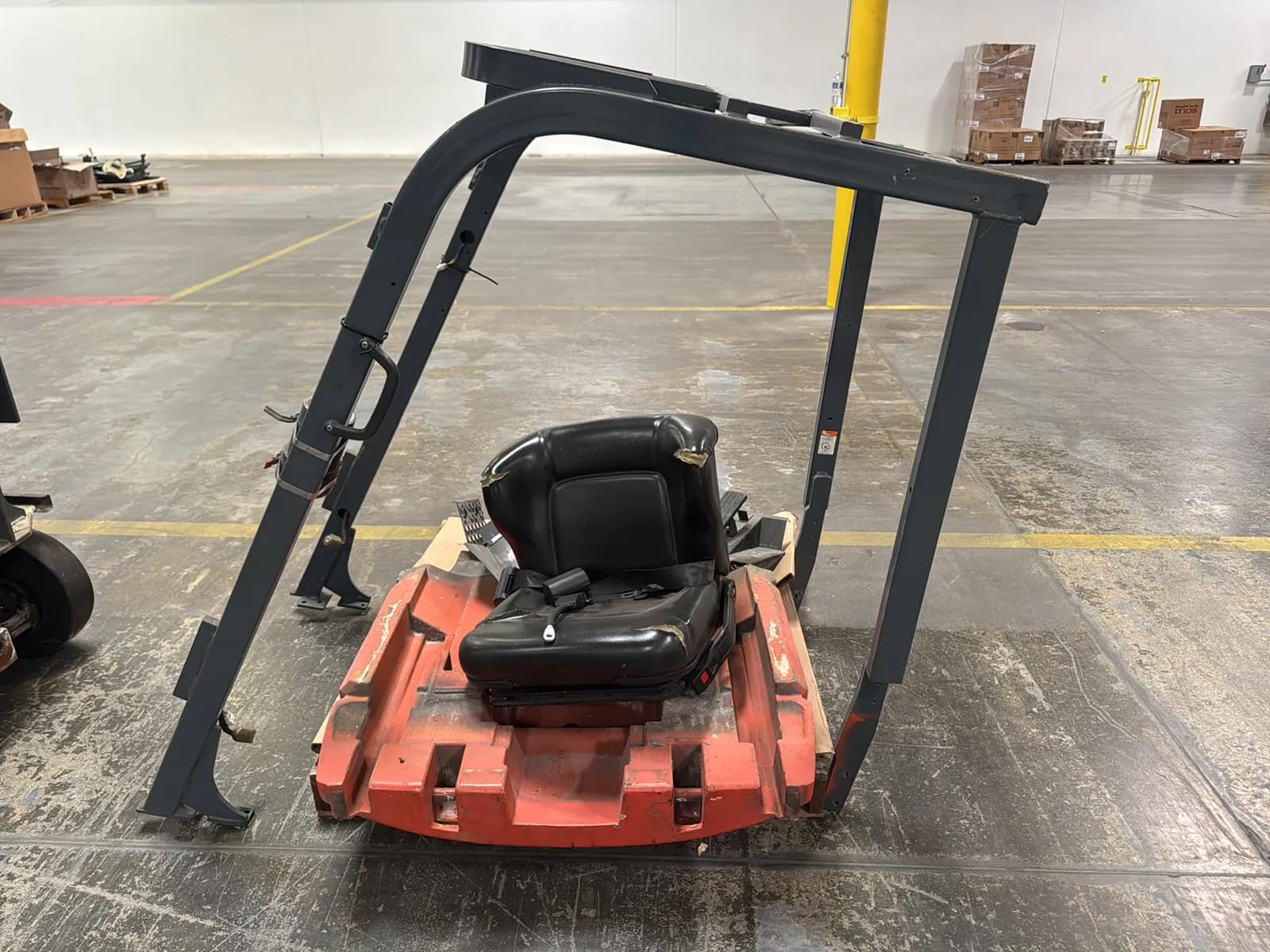Toyota Electric Forklift For Parts, photo 3 of 20