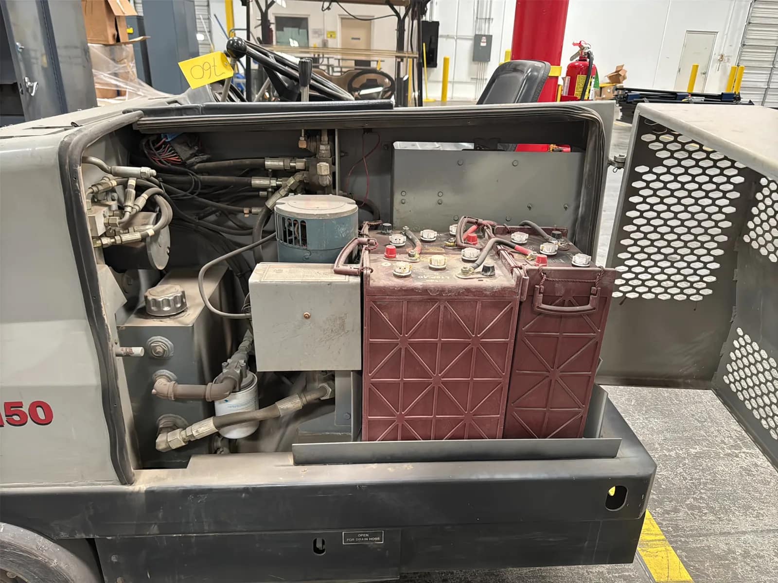 American-Lincoln 6150 Floor Sweeper (Non Running), photo 18 of 20