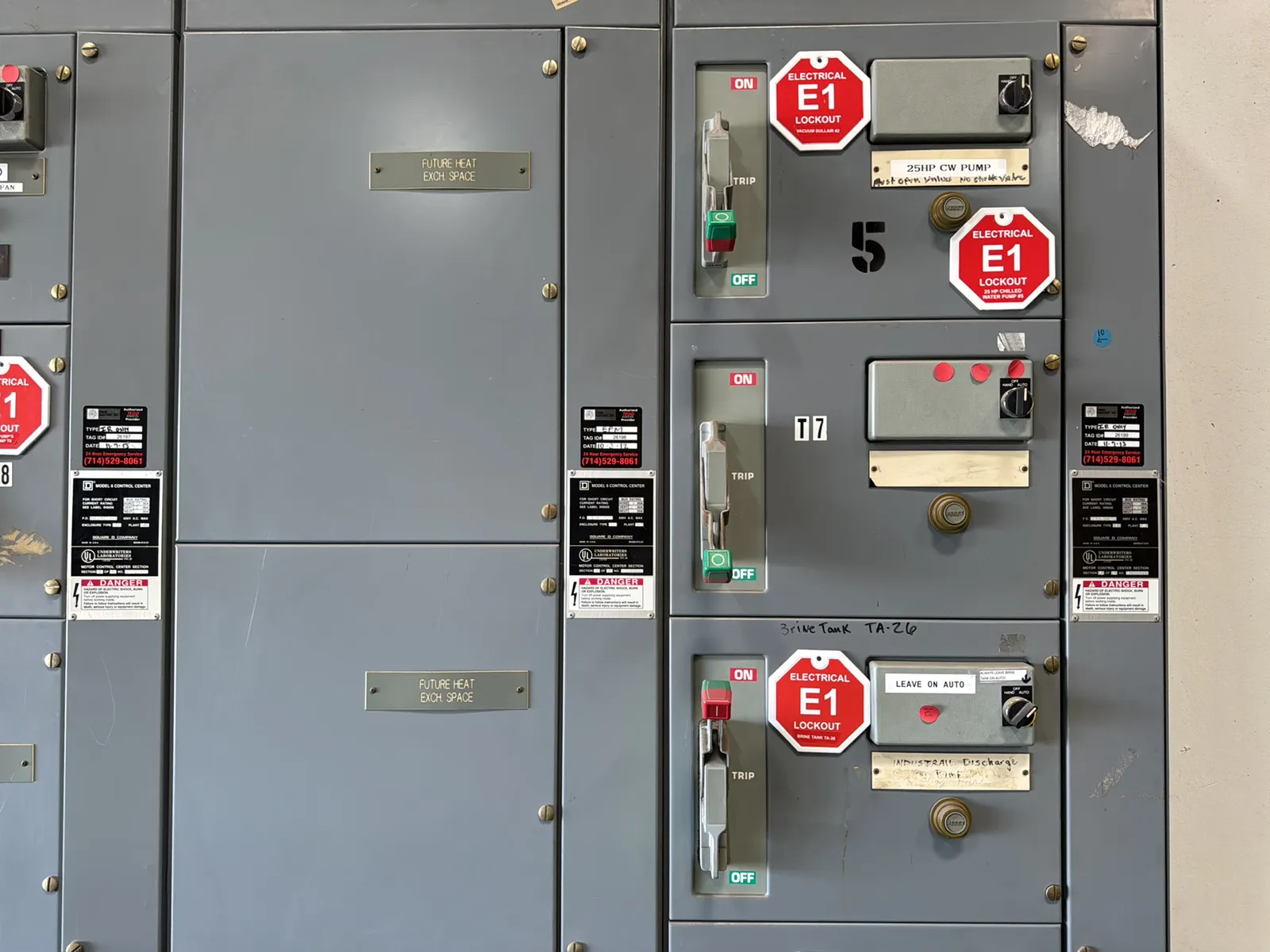 D Model 6 Motor Control Multi Unit Control Panel, photo 3 of 17