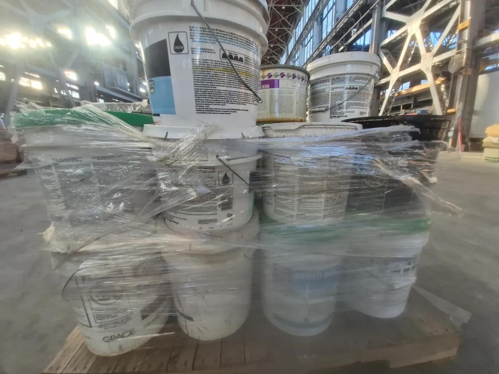 Contents Of Pallet: Assortment Of Various Adhesive, photo 5 of 7