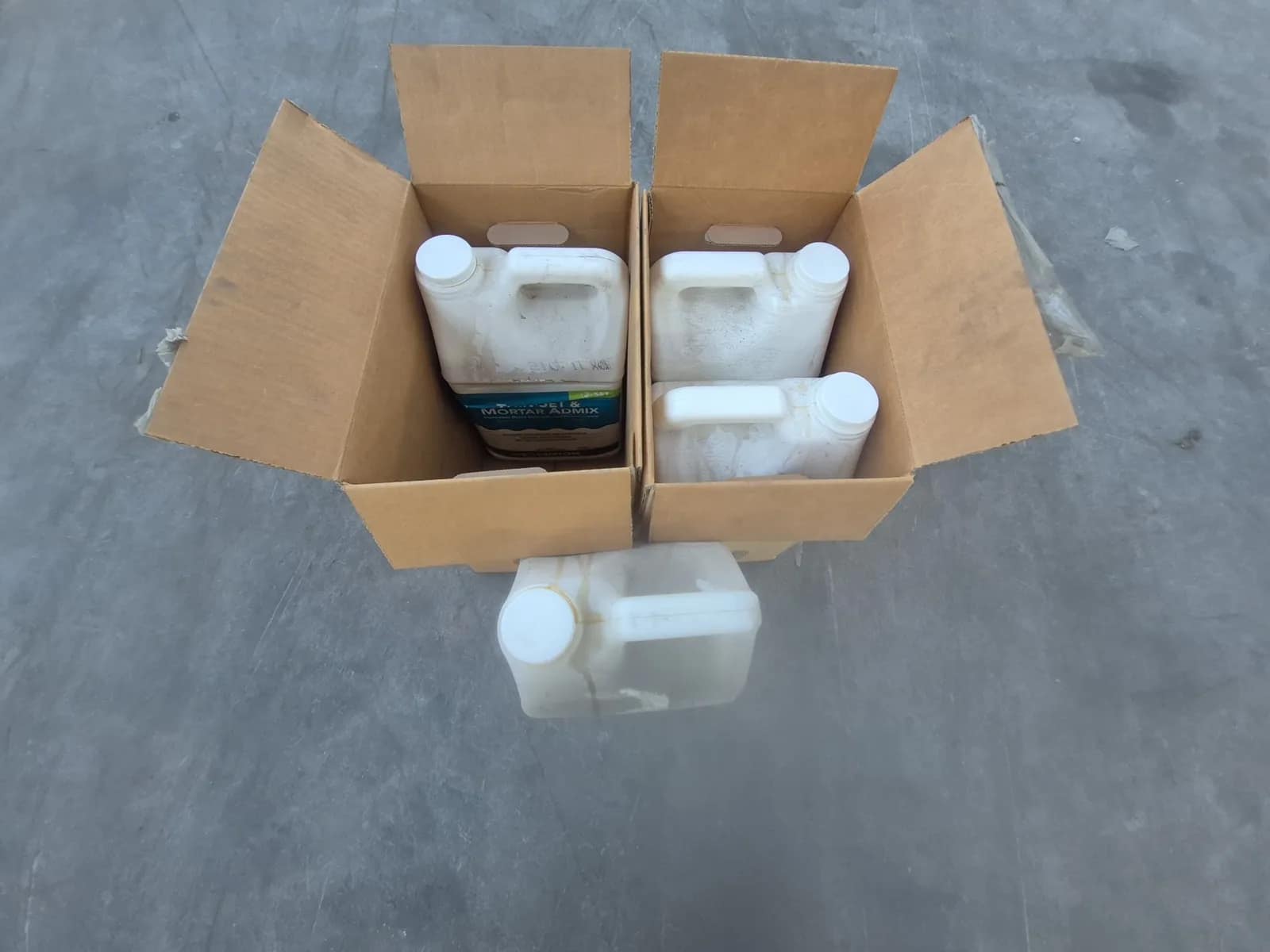 (2) Boxes, Thin Set & Mortar Admix, 2 Cartons Per Box, photo 2 of 5