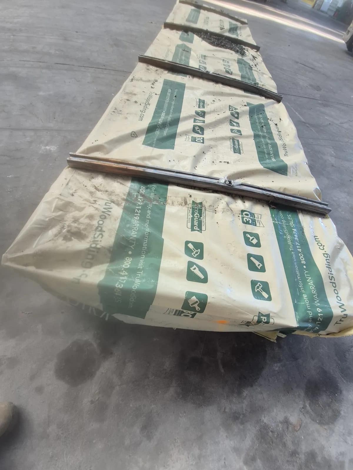(1) Bundle, Wood Siding Panels, 12' Length, 5 Pieces, photo 3 of 3