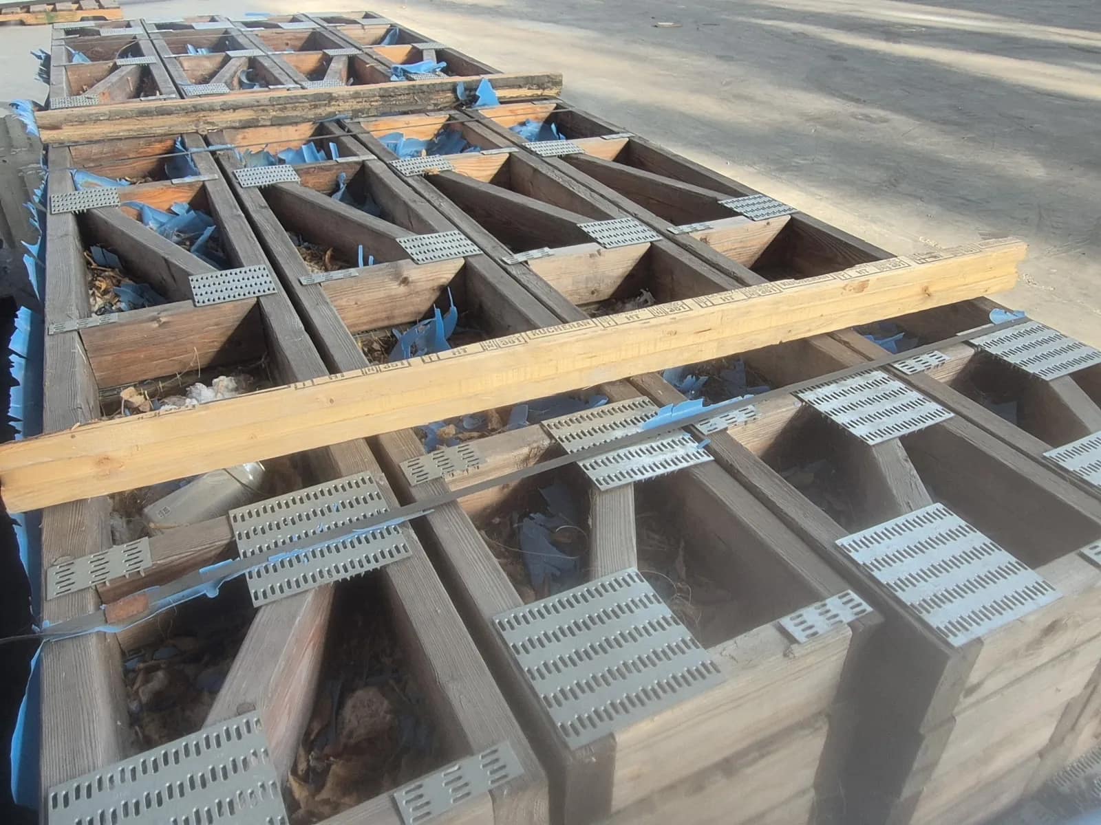 1-bundle-manufacture-truss-00d823