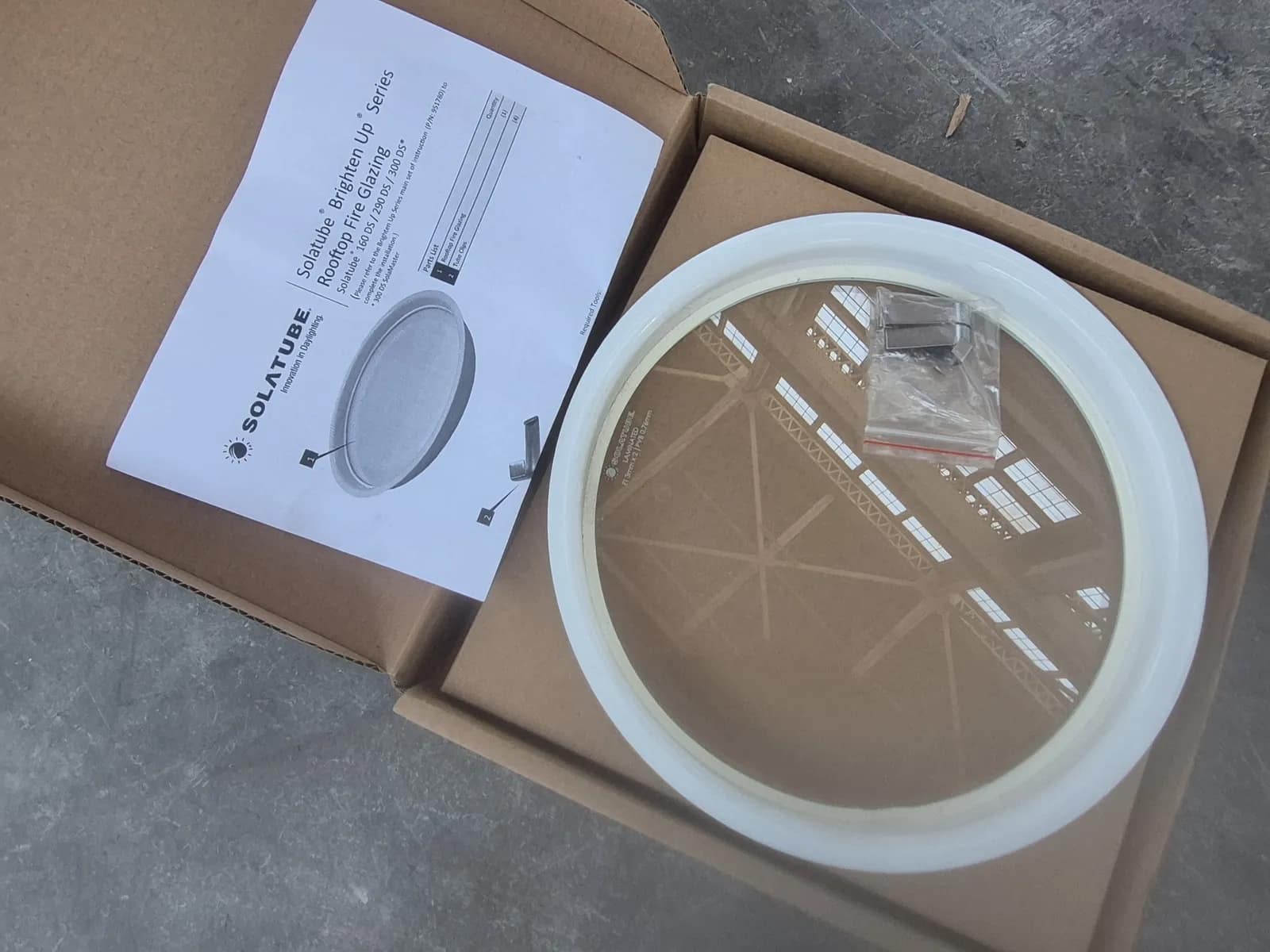 (5) LED Recessed Ceiling Light Fixture, photo 3 of 4
