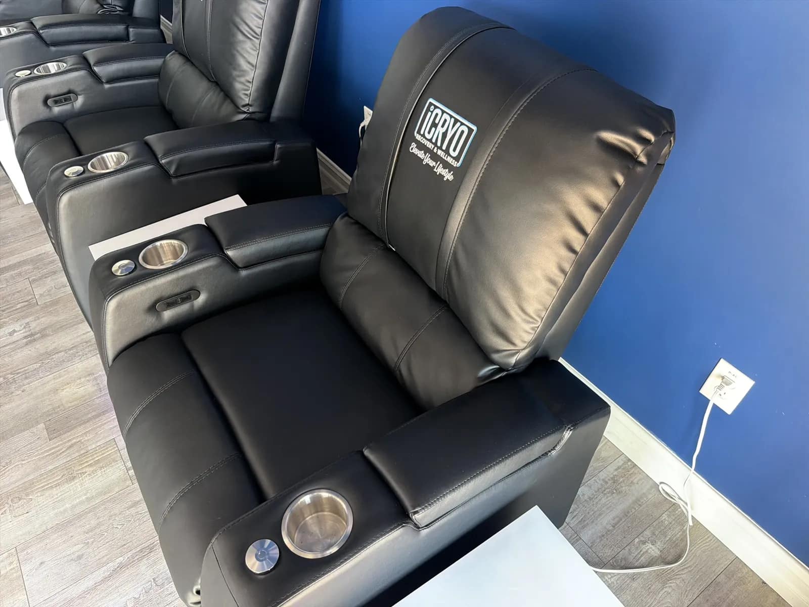 Electric Recliner Chair, photo 4 of 6