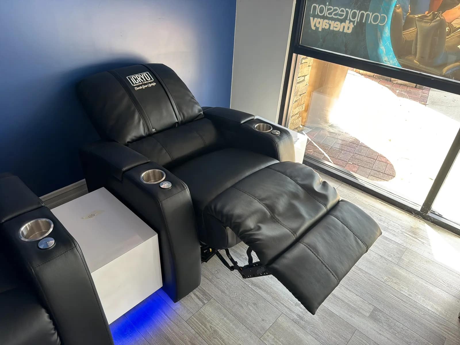 Electric Recliner Chair, photo 6 of 6