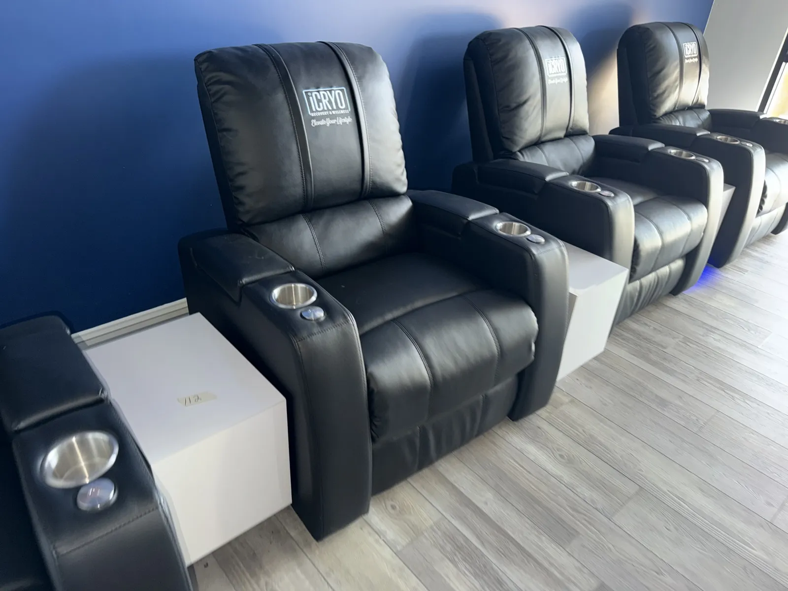 1-electric-recliner-chair-mvh6yk08
