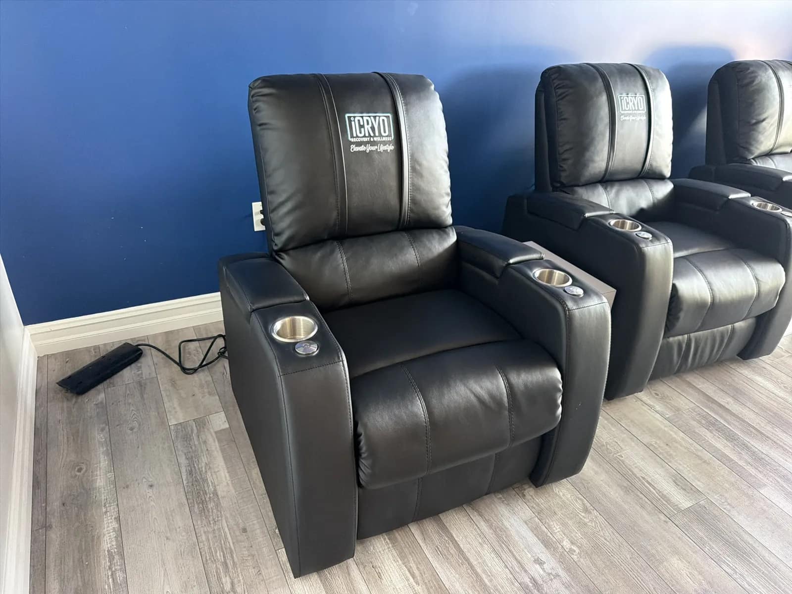 Electric Recliner Chair, photo 2 of 6