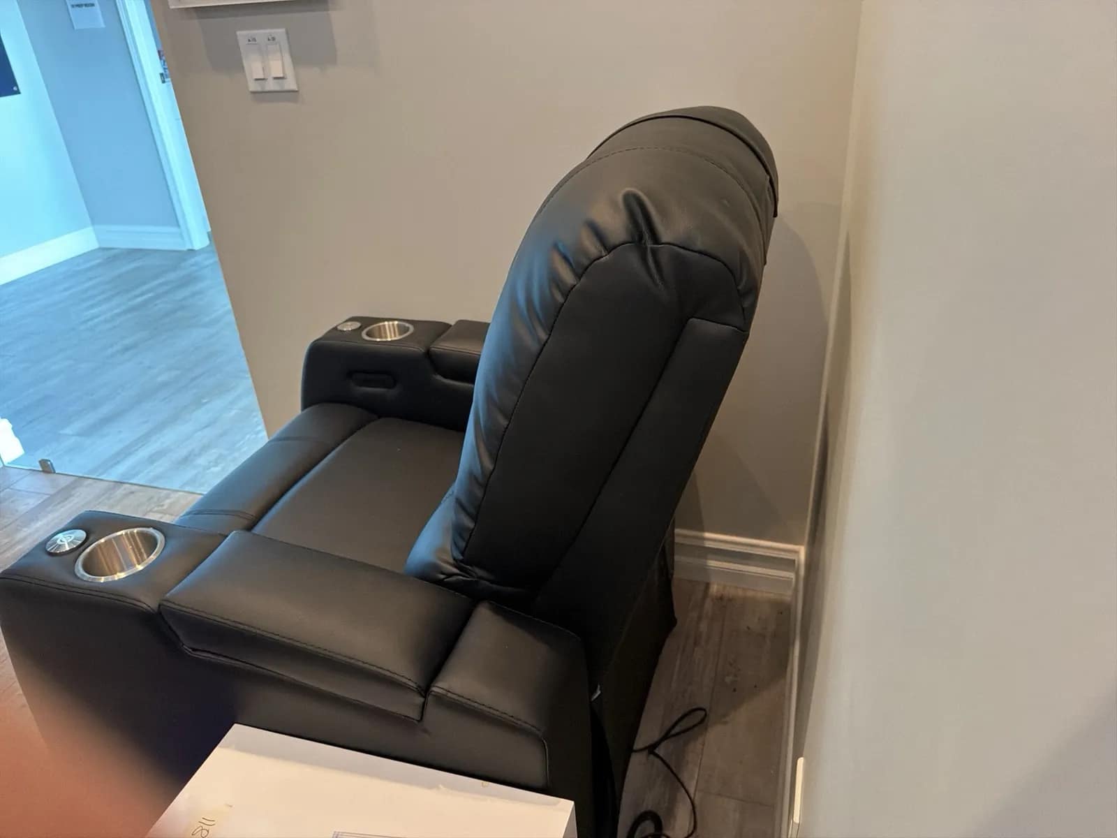 Electric Recliner Chair, photo 4 of 7