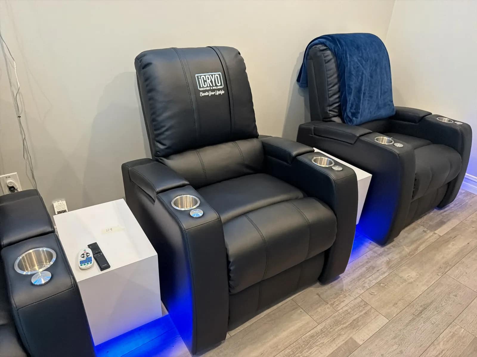 electric-recliner-chair-mvh76cvg