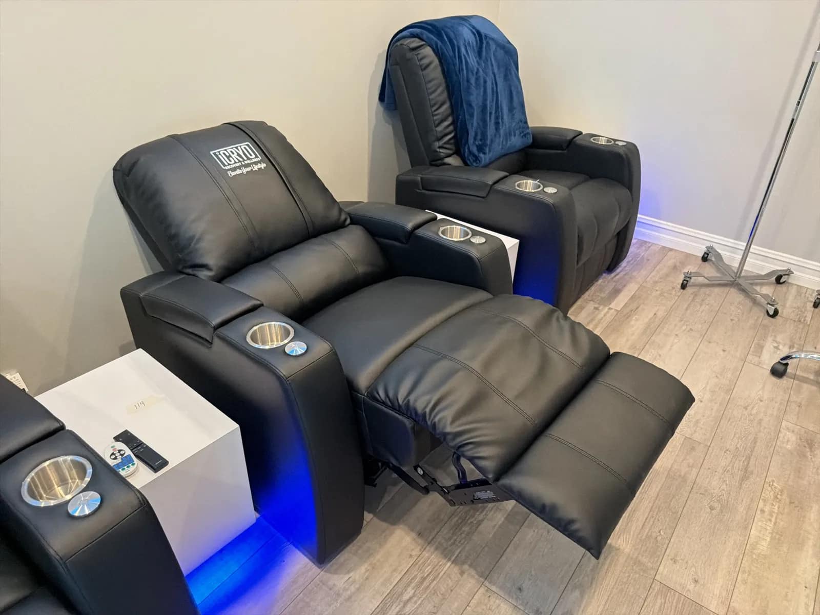 Electric Recliner Chair, photo 4 of 5