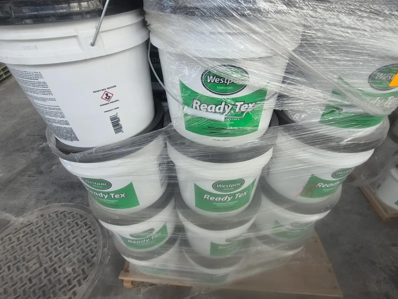 Contents Of Pallet: (48) Buckets Of Westpac, Ready Tex, photo 2 of 4