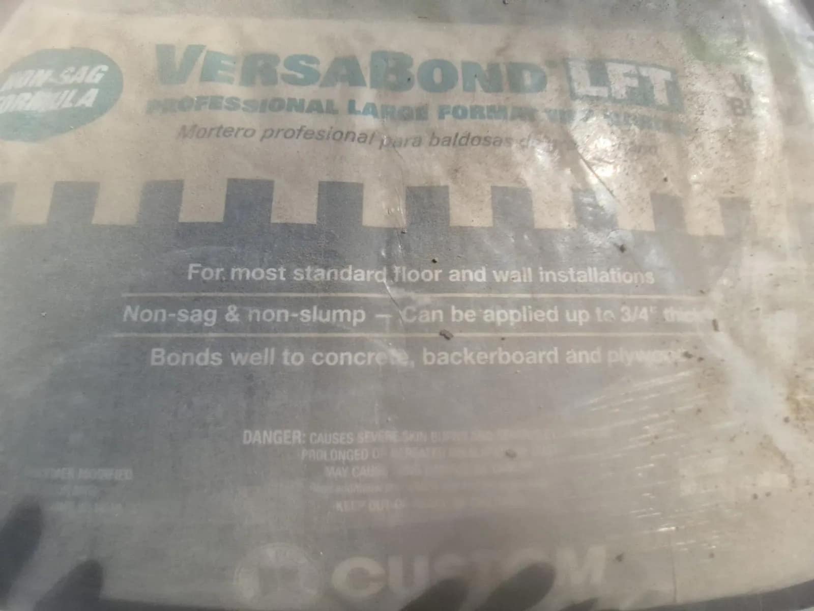 Contents Of Pallet: Approximately (30) Bags - VersaBond, Tile Mortar, photo 3 of 3