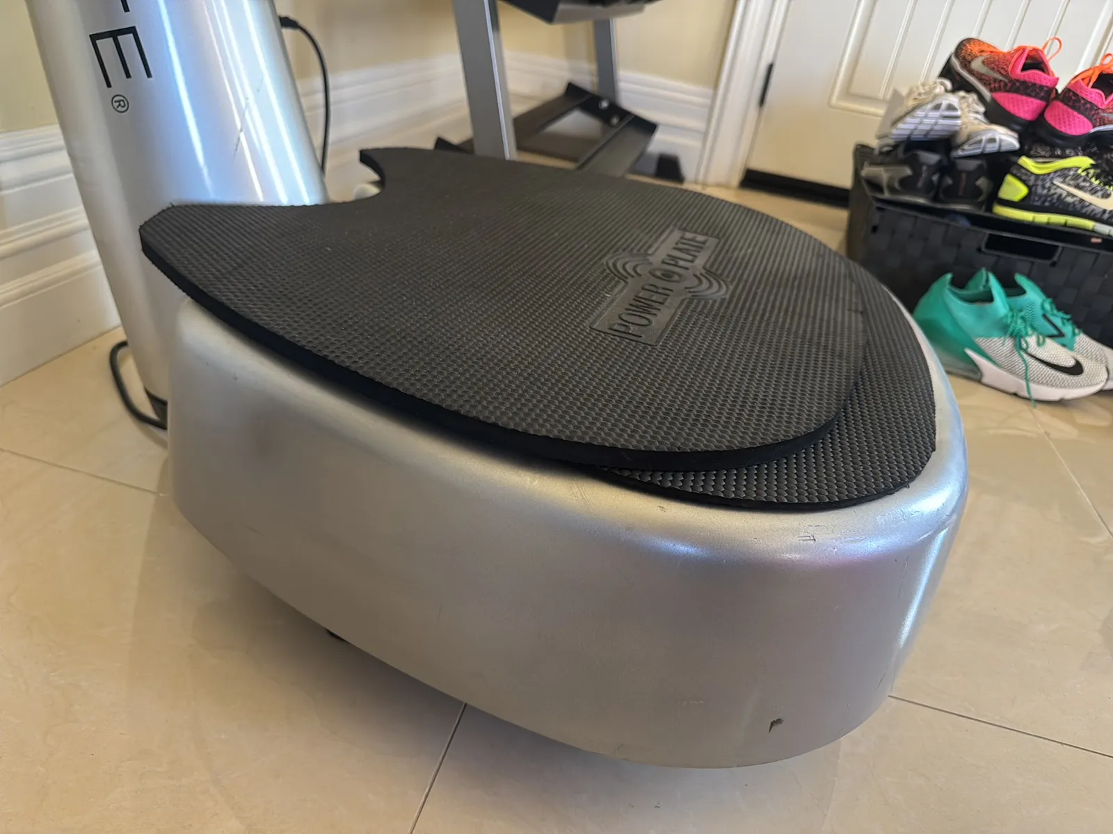 Power Plate Toner Vibration, photo 4 of 6