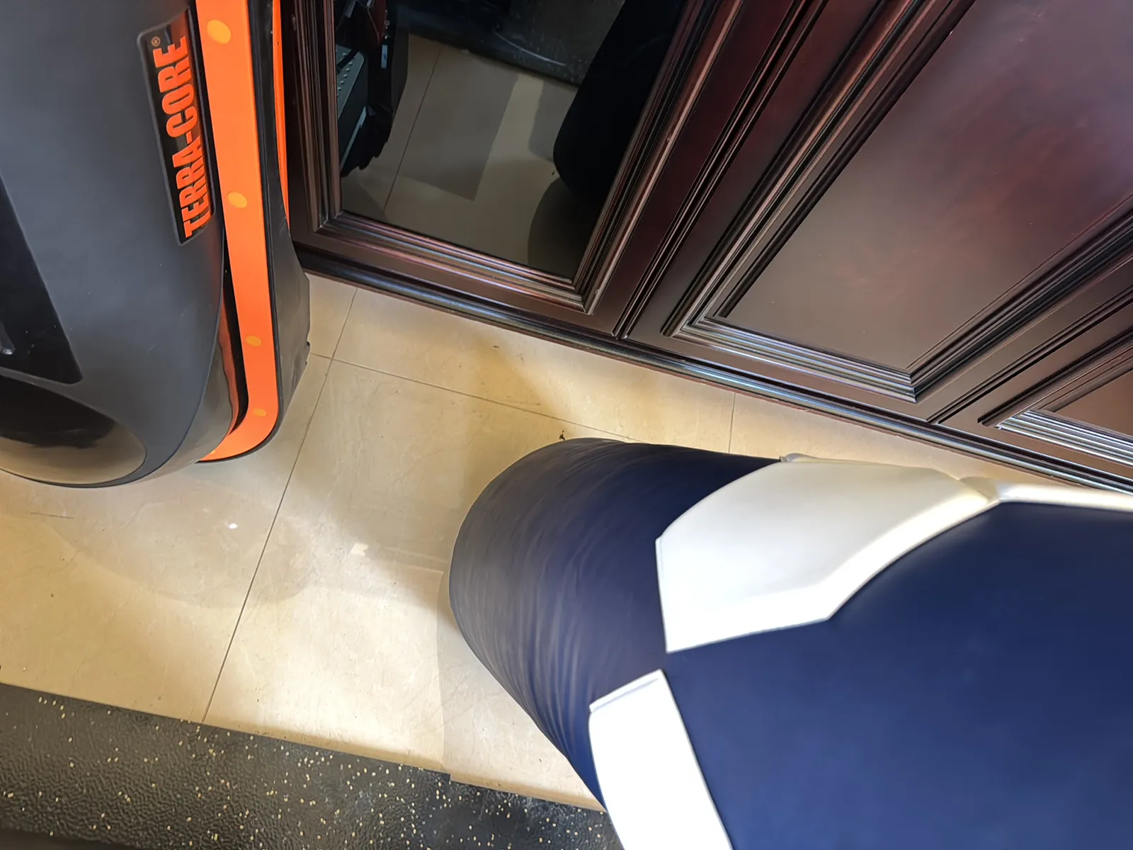 Everlast Punching Bag With ISO Plate, photo 6 of 6