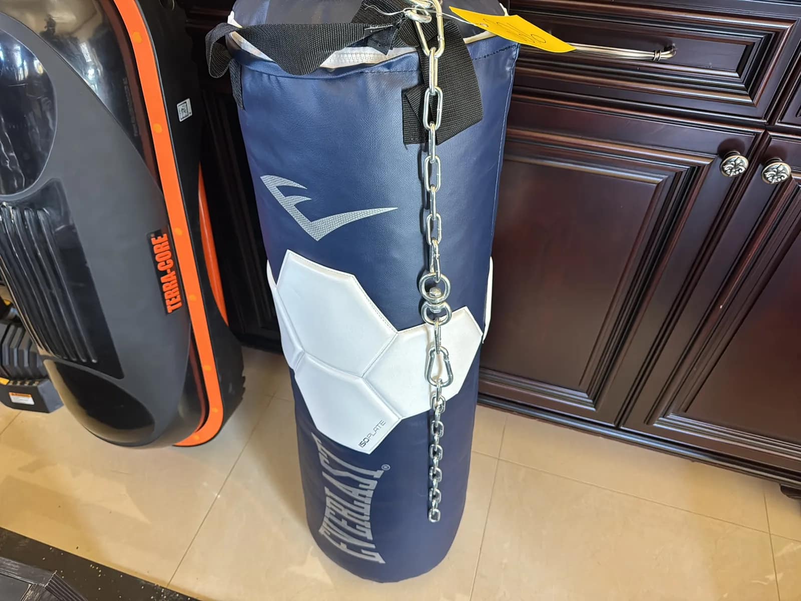 Everlast Punching Bag With ISO Plate, photo 4 of 6