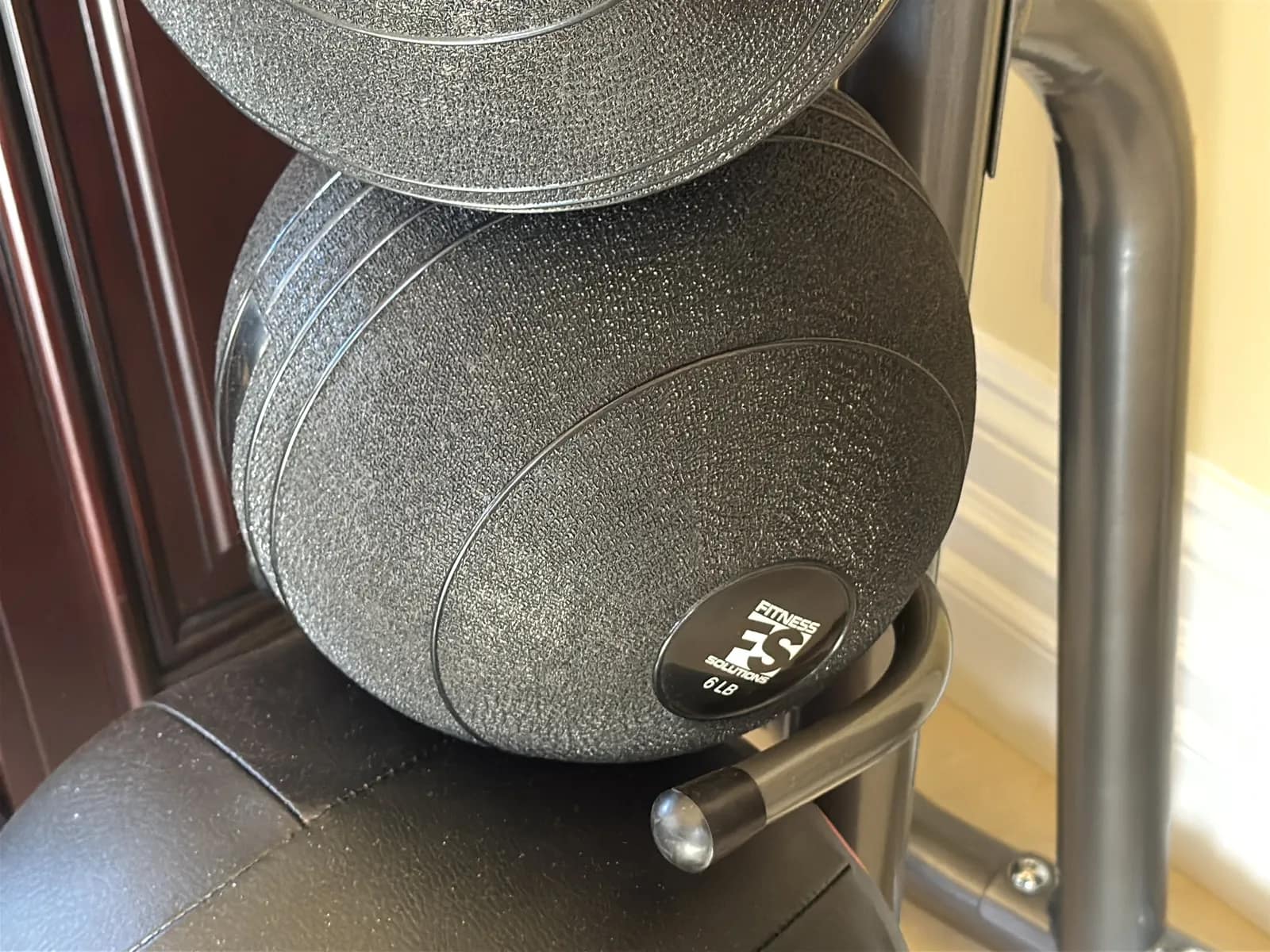 (5) Medicine Balls And Stand, photo 6 of 8
