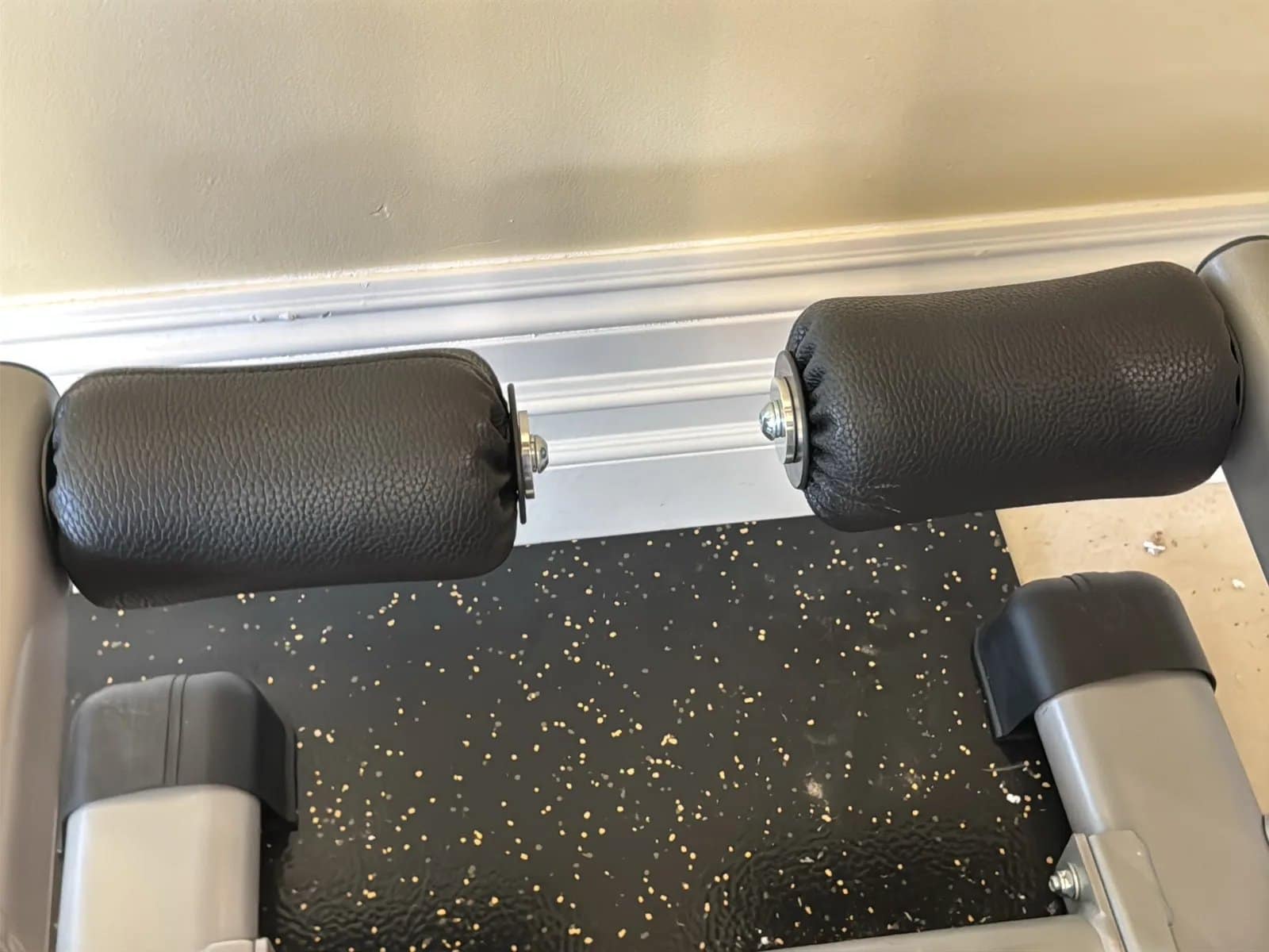 TuffStuff Chin Dip / Ab Crunch Tower, photo 9 of 12