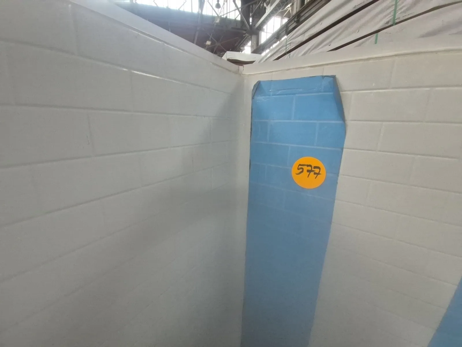(1) Fibercar, Bathtib Surround, Approximately 30x60", Right-Sided (Minor Damage, Top RT/LT Corner), photo 6 of 7