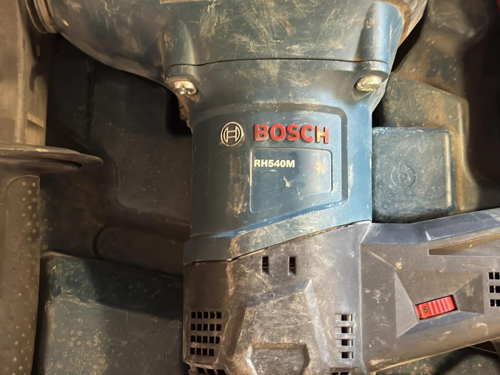 Bosch Boschhammer RH540M with Case, photo 3 of 8