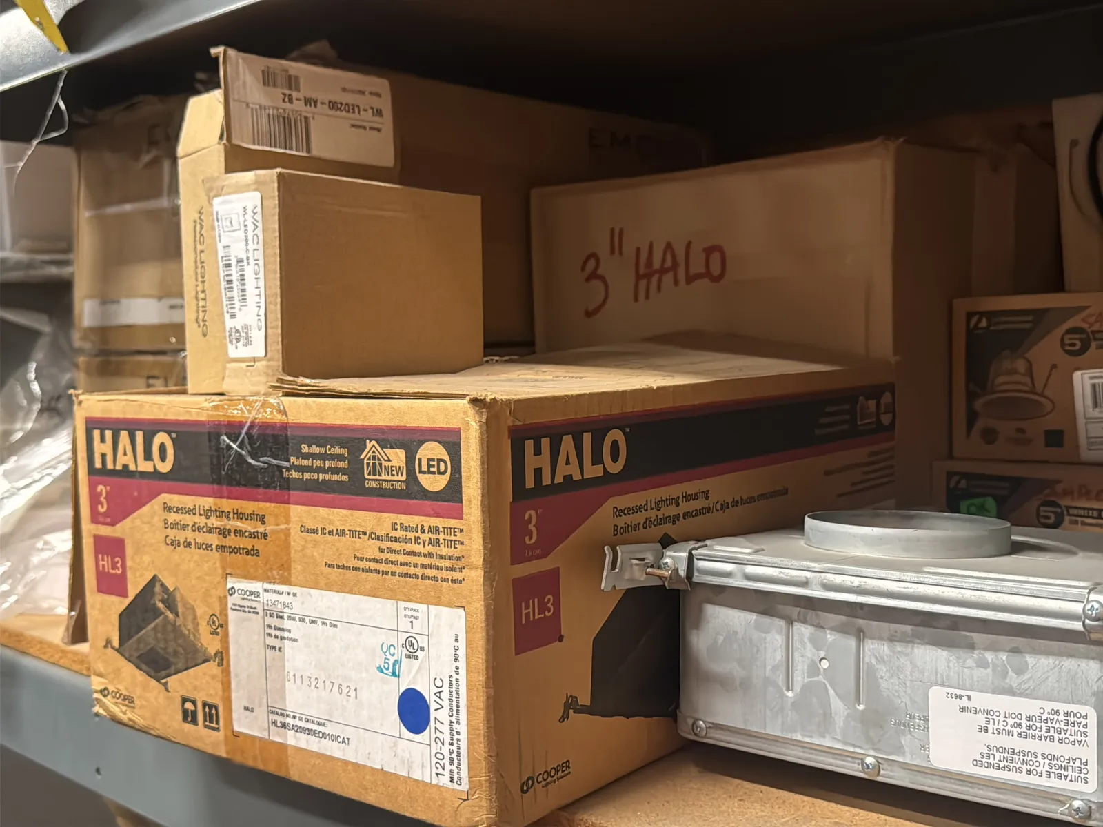 Contents Of (1) Shelf: Recessed Lighting Fixtures, Downlights, Trim And More, photo 9 of 9