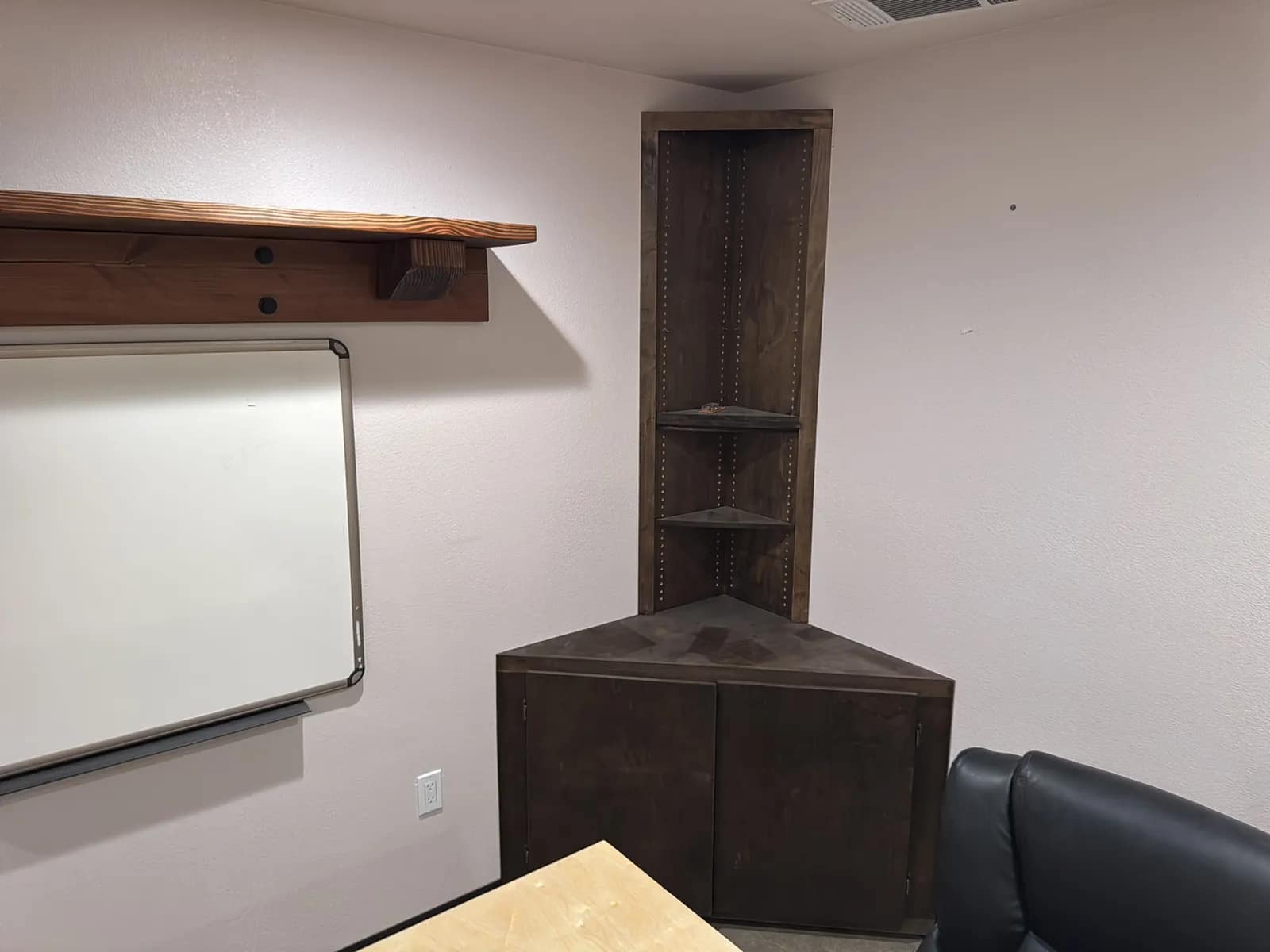 Contents Of Room: Desks, Couch, Chairs, TV, And Shelves, photo 5 of 18