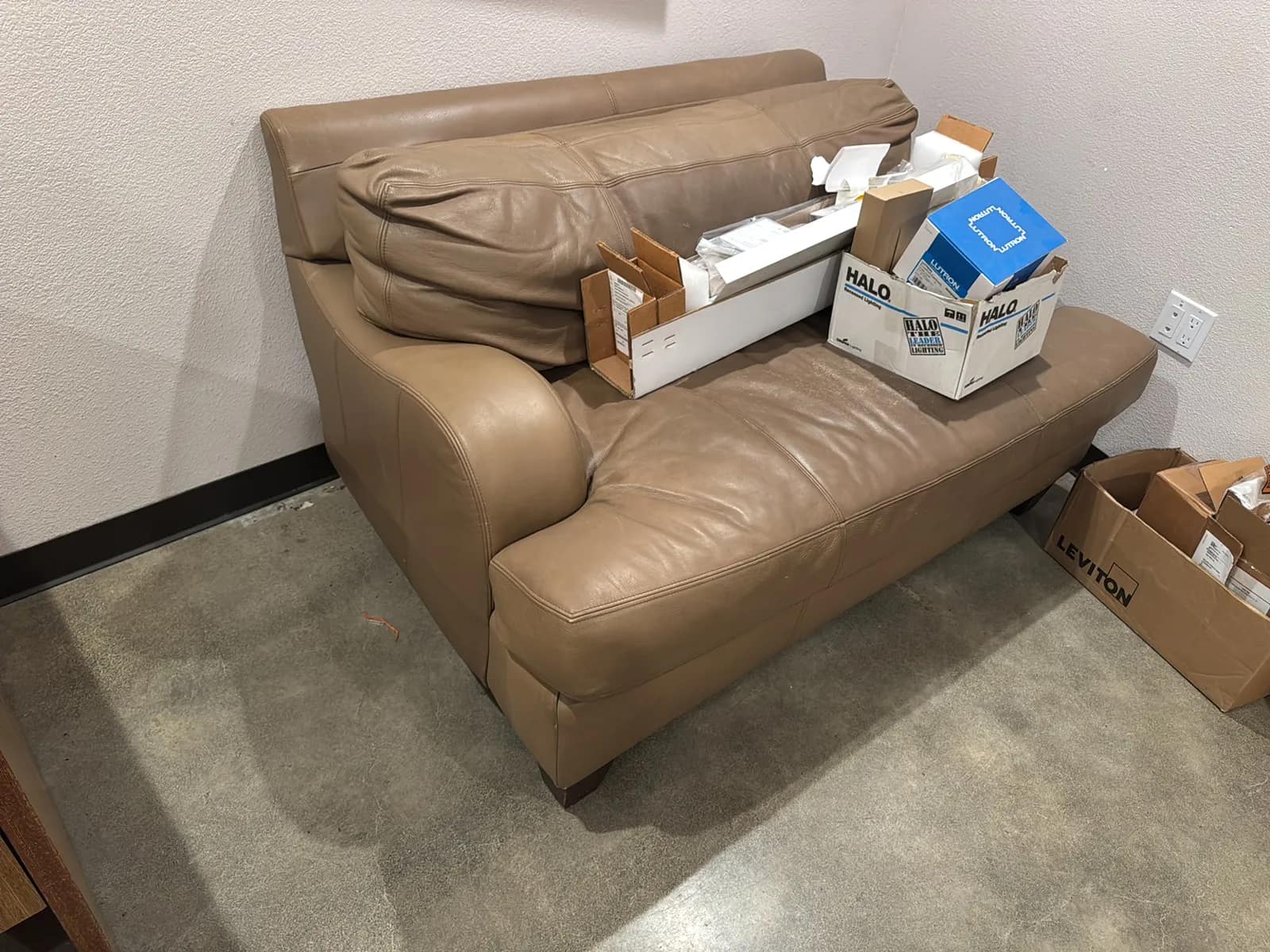 Contents Of Room: Desks, Couch, Chairs, TV, And Shelves, photo 9 of 18