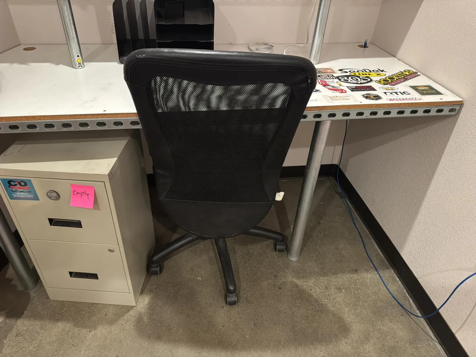 Contents Of Room: Desk, Chairs, Chair And Ottoman, And Filing Cabinet, photo 7 of 9