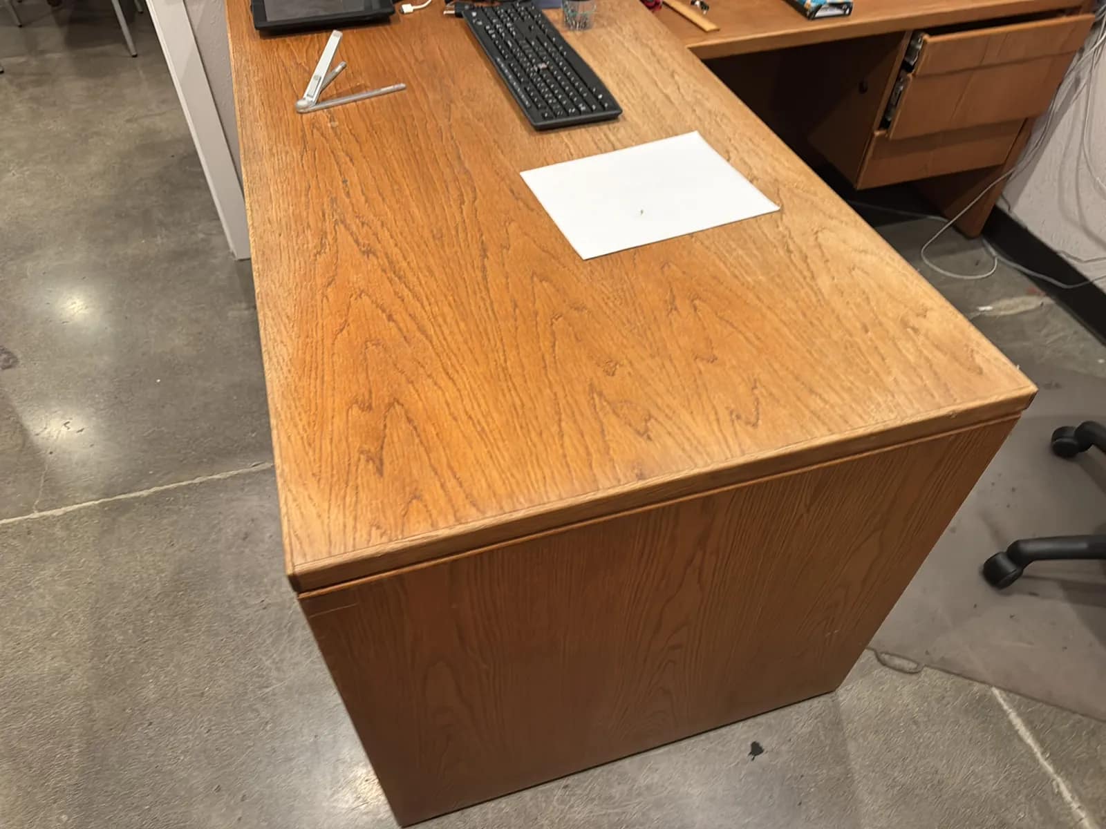 Contents Of Room: Desk, Chairs, And Office Supplies, photo 4 of 7