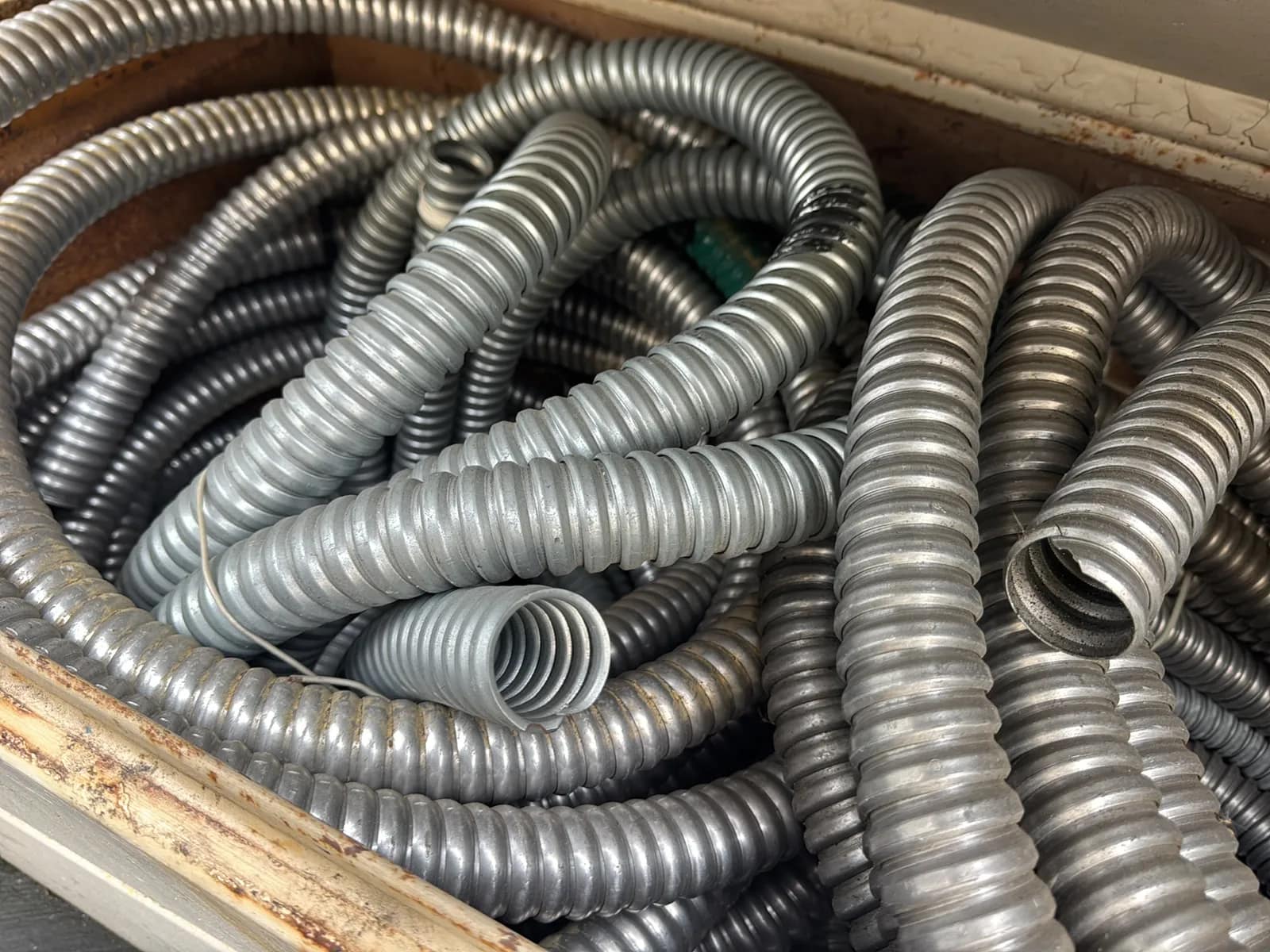 Job Chest And Contents: Flex Conduit, photo 5 of 7