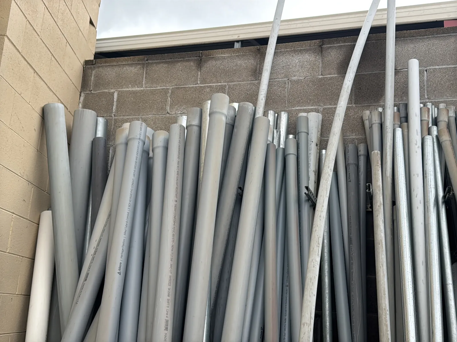 Bulk Lot: PVC and Metal Conduit (10’-15’), photo 2 of 13