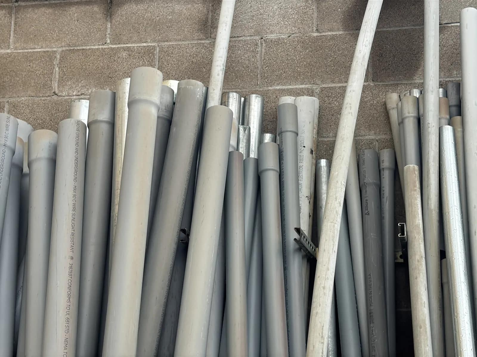 Bulk Lot: PVC and Metal Conduit (10’-15’), photo 9 of 13