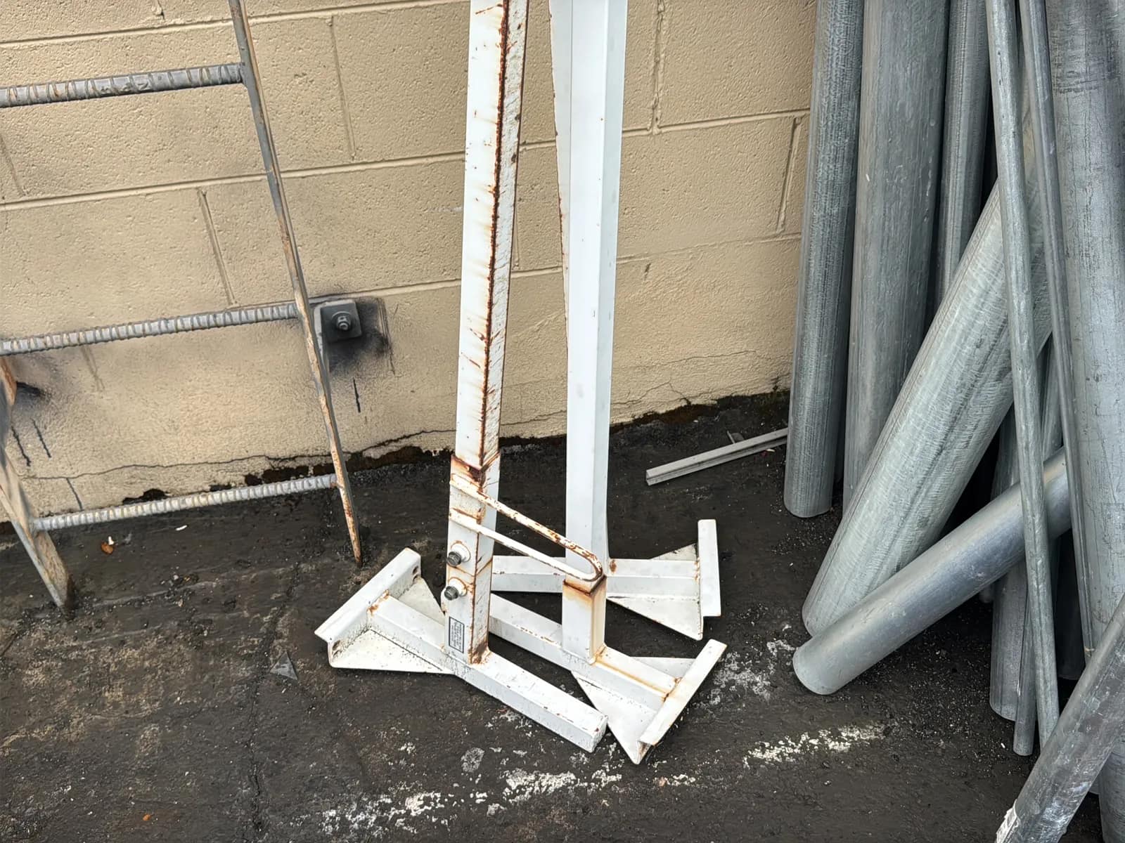 Bulk Lot: Steel And PVC Conduit (43” - 8’), photo 6 of 19