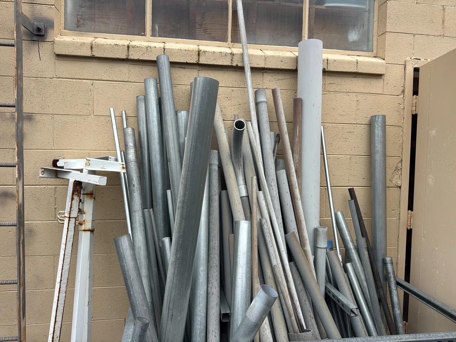 Bulk Lot: Steel And PVC Conduit (43” - 8’), photo 2 of 19