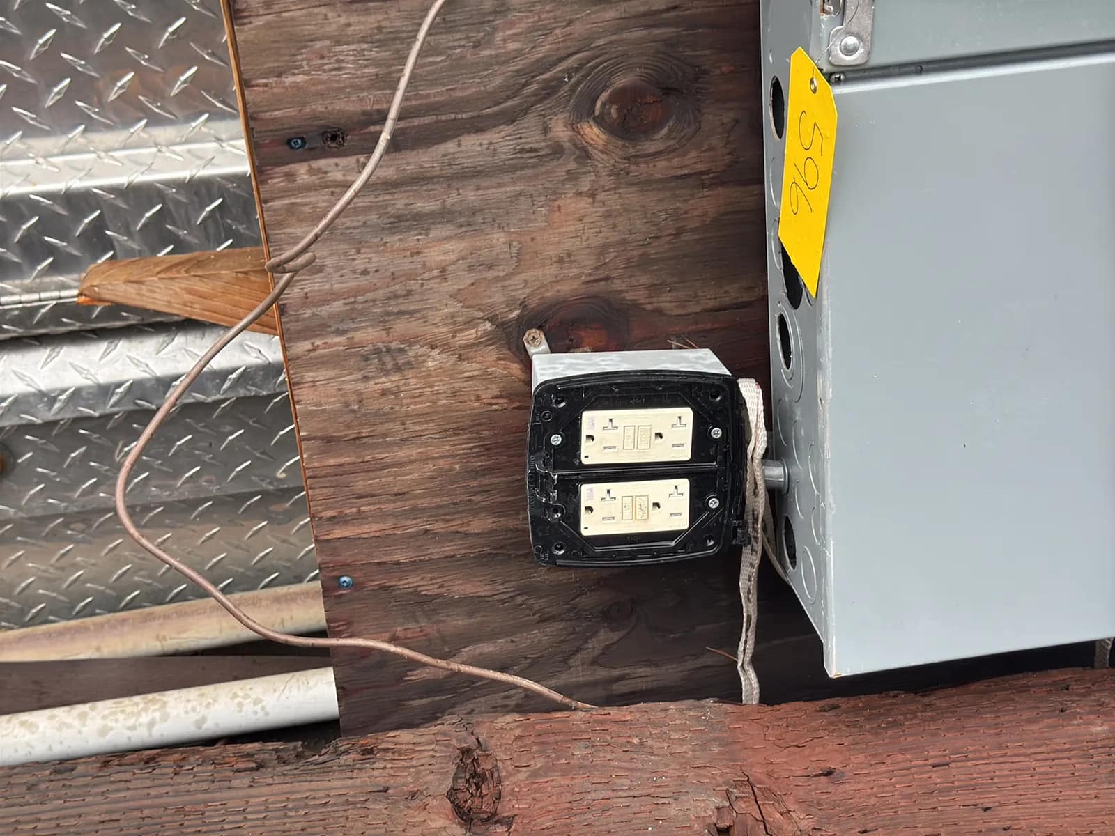 24’ Pole And 20’ Pole With Power Control Box, photo 6 of 11