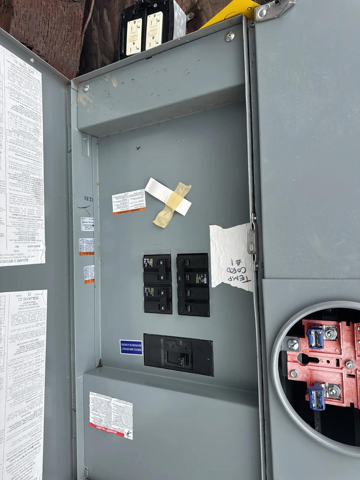 24’ Pole And 20’ Pole With Power Control Box, photo 9 of 11