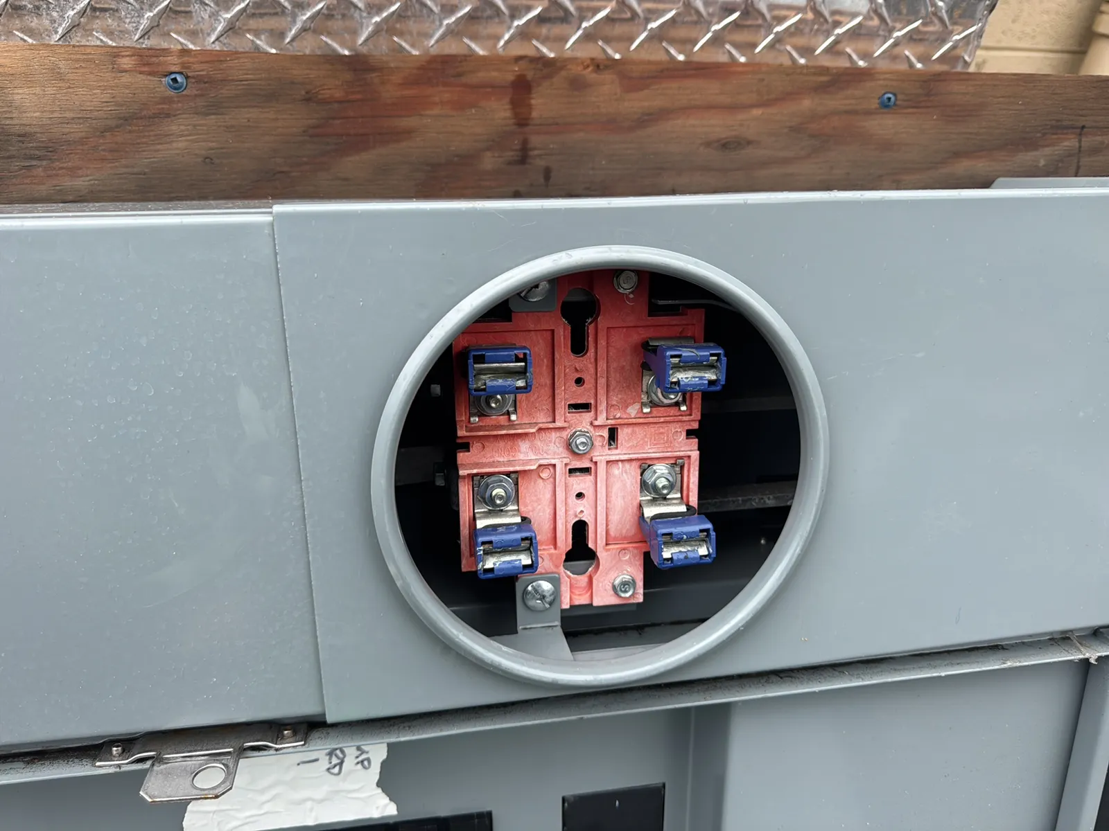 24’ Pole And 20’ Pole With Power Control Box, photo 11 of 11
