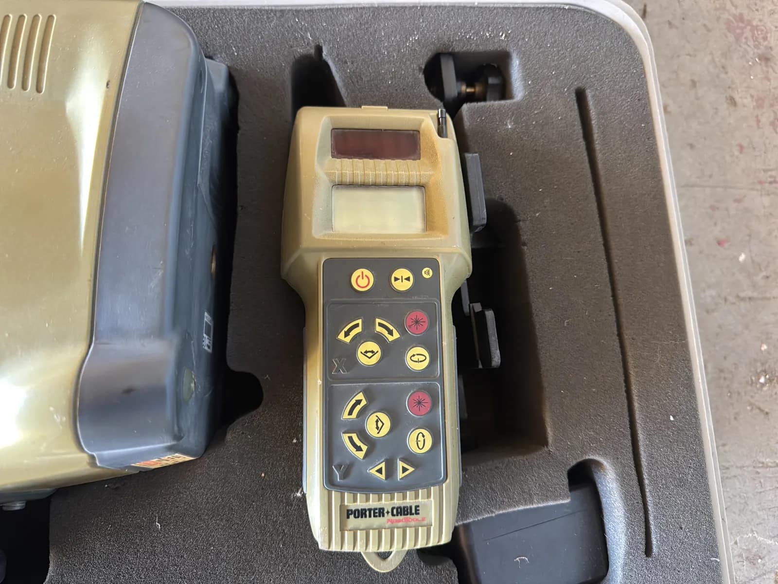 Porter + Cable Laser Level with Case, photo 3 of 5