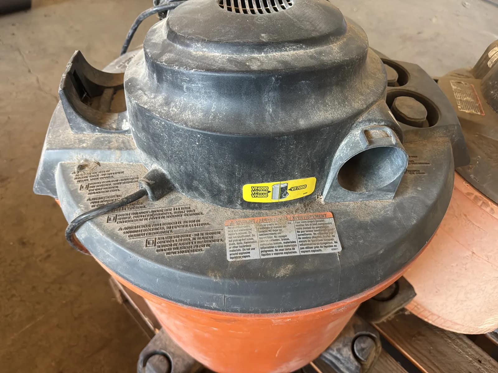 (2) Rigid Wet/dry Vacs, photo 5 of 6
