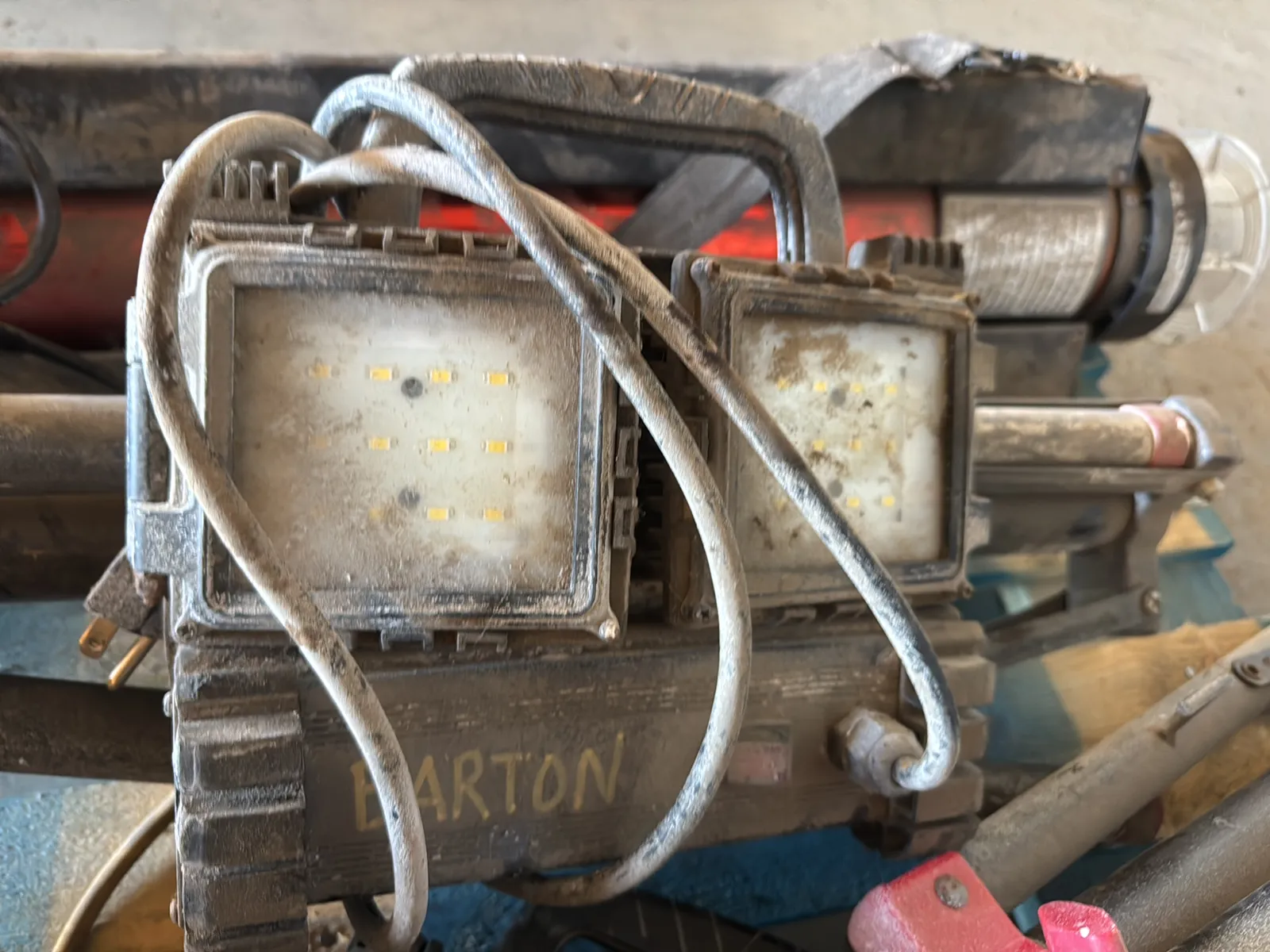 Pallet Of Assorted Work Lights, photo 4 of 5