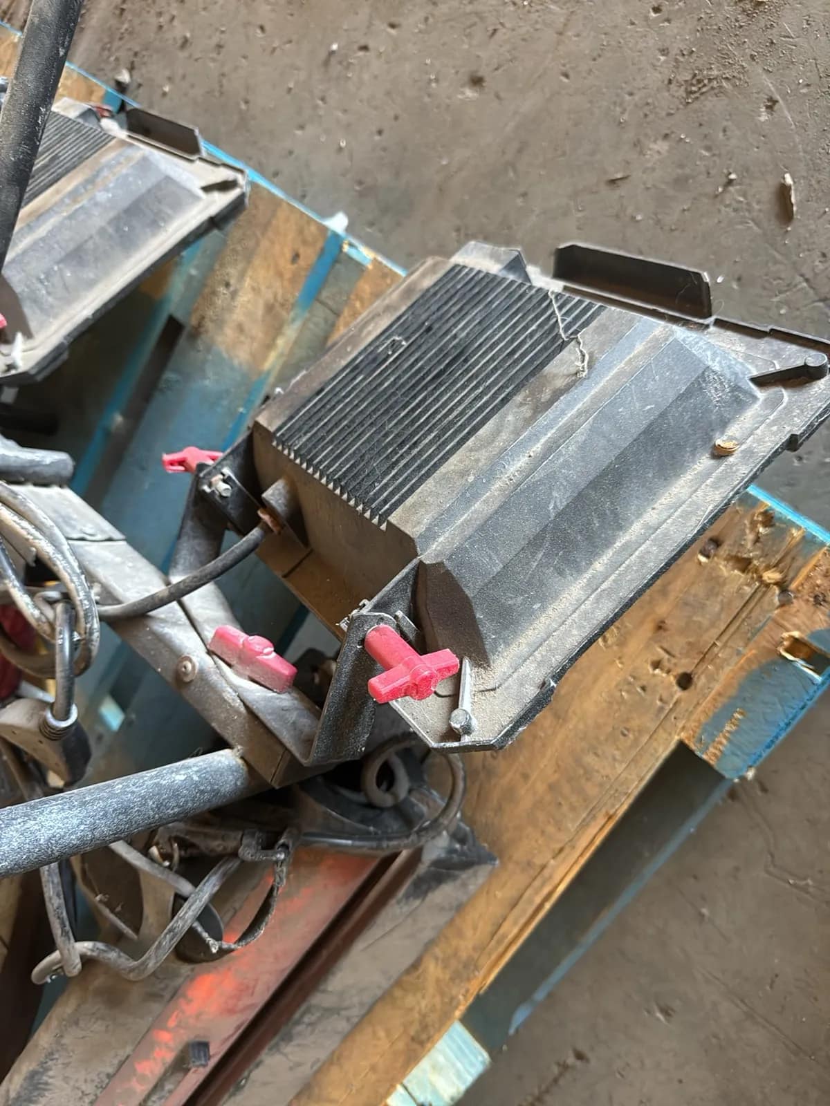 Pallet Of Assorted Work Lights, photo 5 of 5