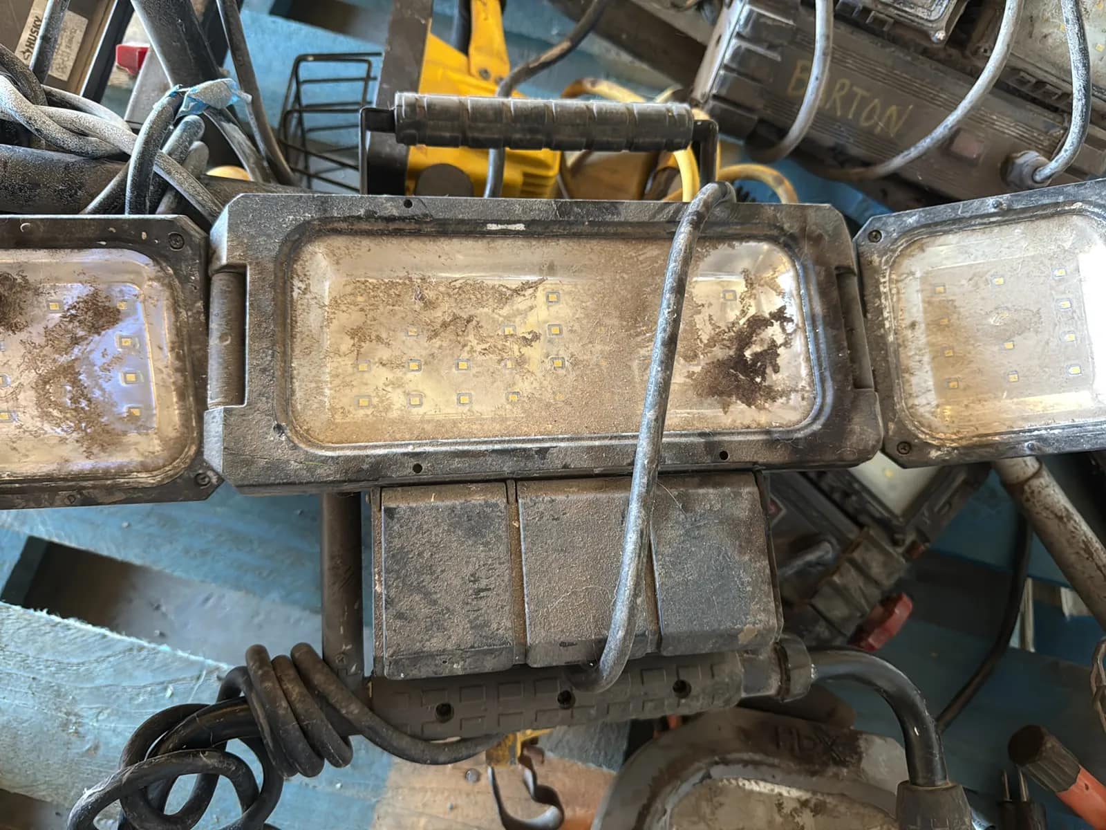 Pallet Of Assorted Work Lights, photo 3 of 5