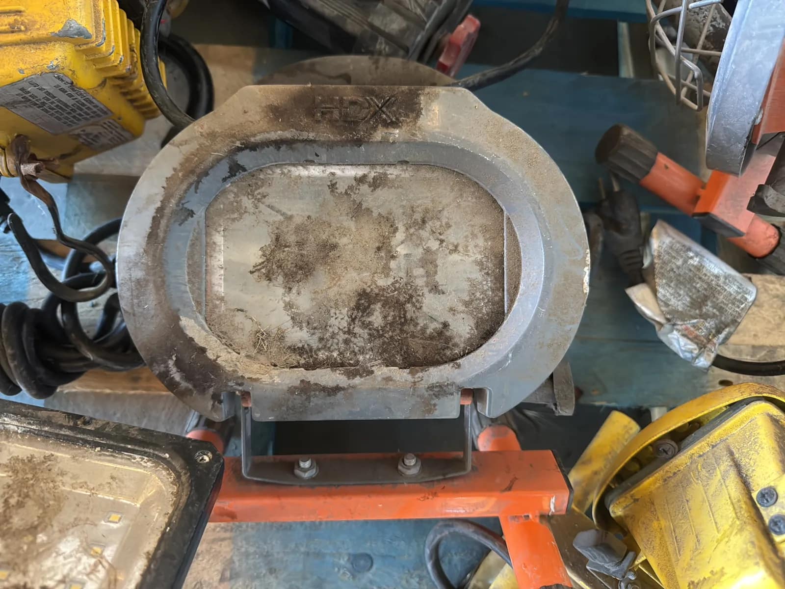 Pallet Of Assorted Work Lights, photo 2 of 5