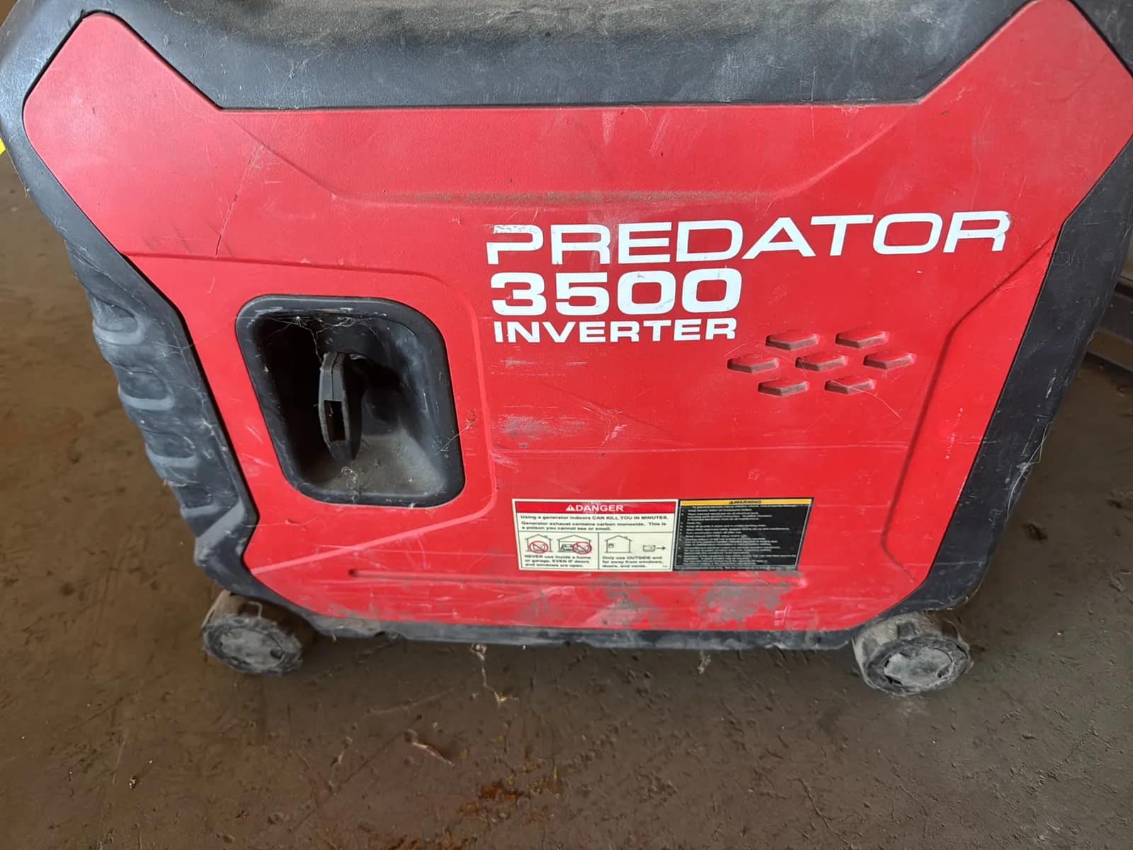Predator 3500 Inverter Generator, photo 3 of 7