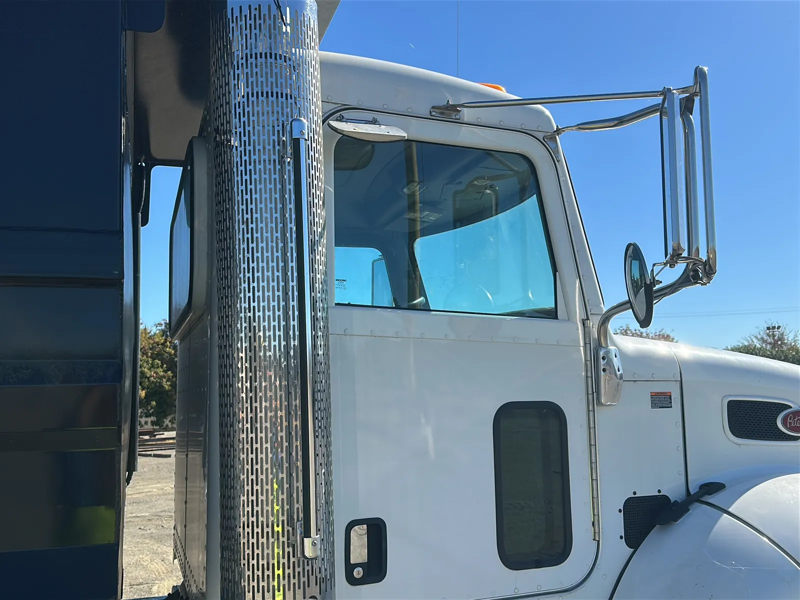 2022 Peterbilt 337 Dump Truck, photo 24 of 71