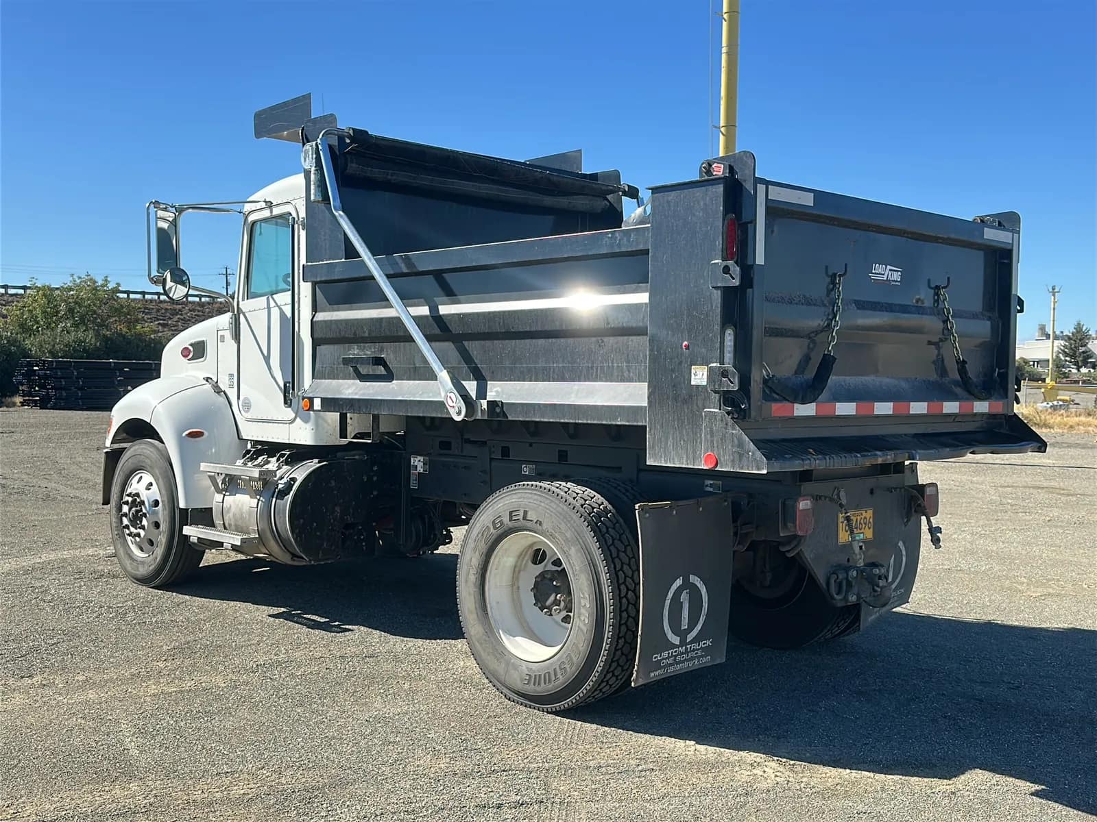 2022 Peterbilt 337 Dump Truck, photo 8 of 71