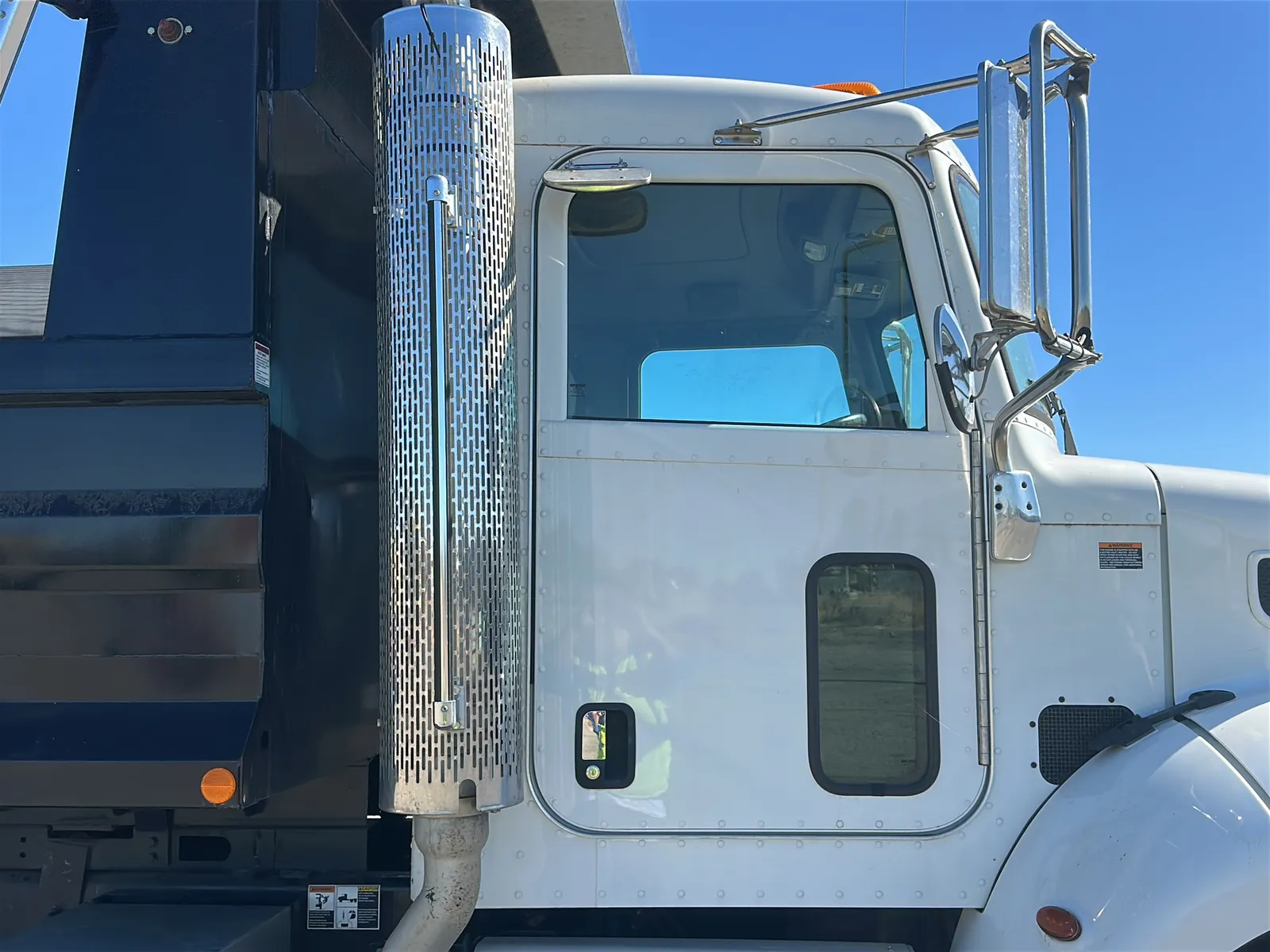 2022 Peterbilt 337 Dump Truck, photo 23 of 71