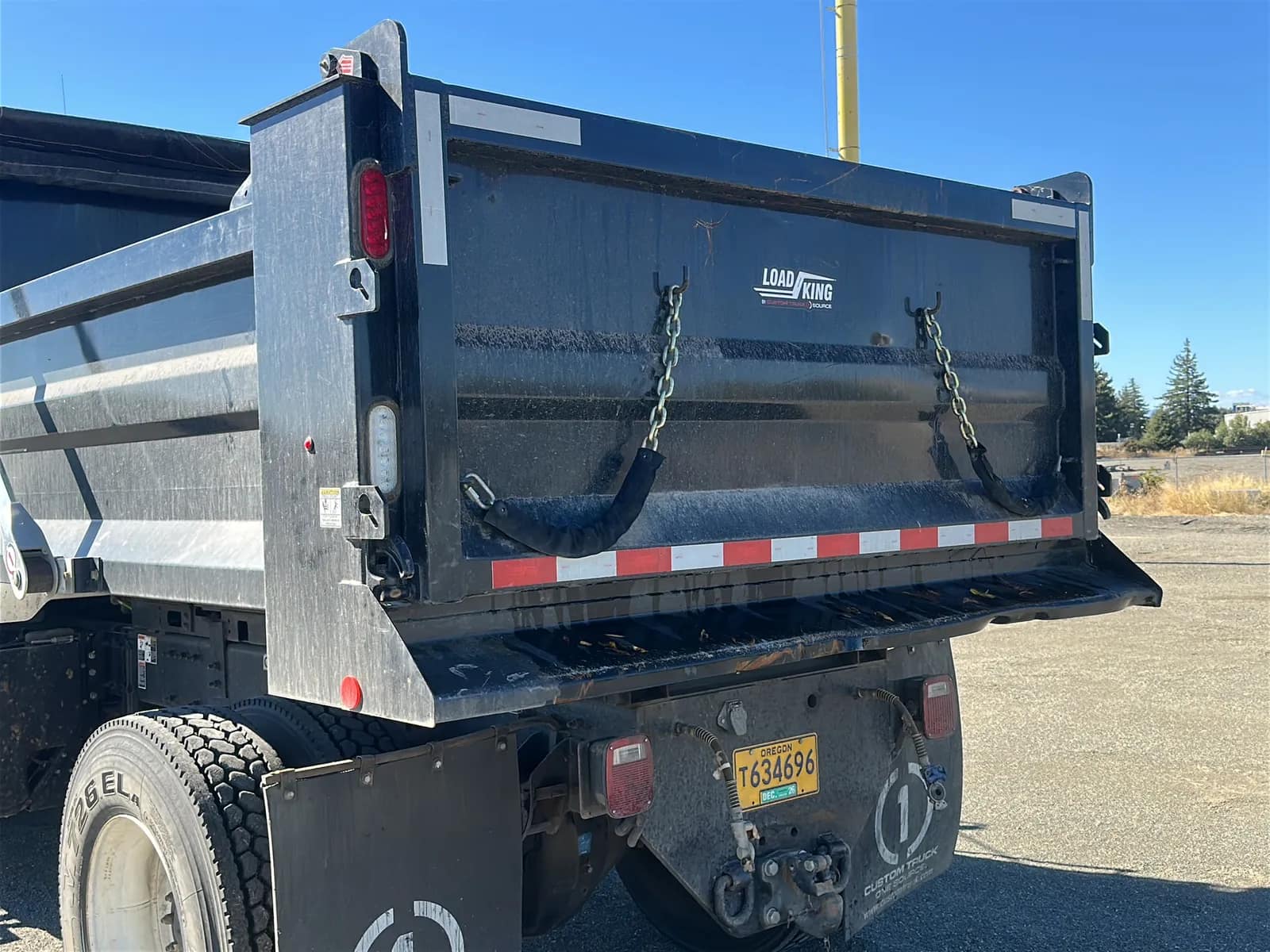 2022 Peterbilt 337 Dump Truck, photo 35 of 71