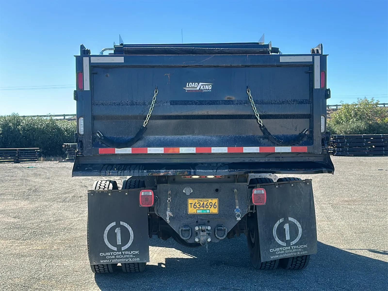2022 Peterbilt 337 Dump Truck, photo 7 of 71